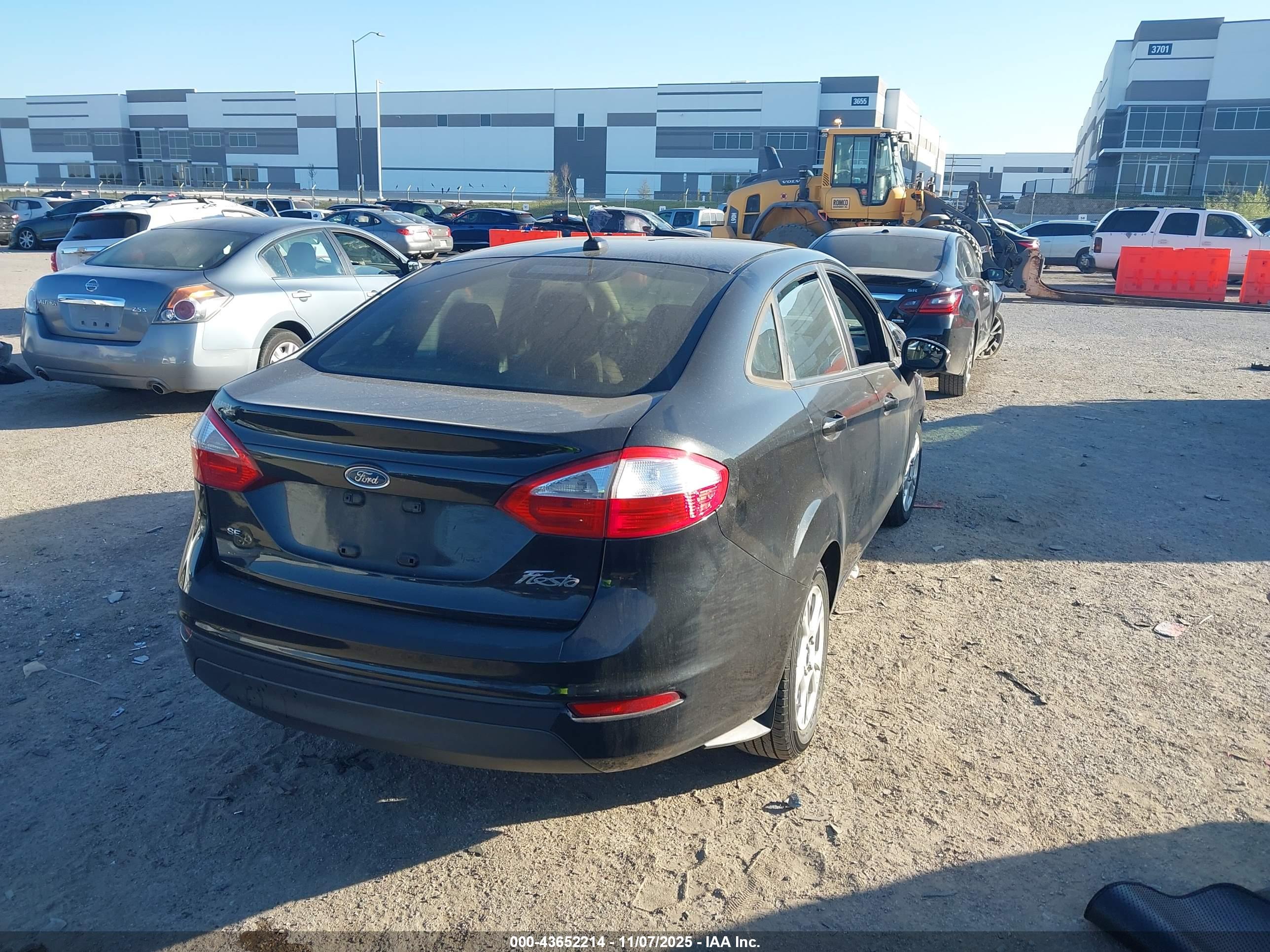 FORD FIESTA image 4