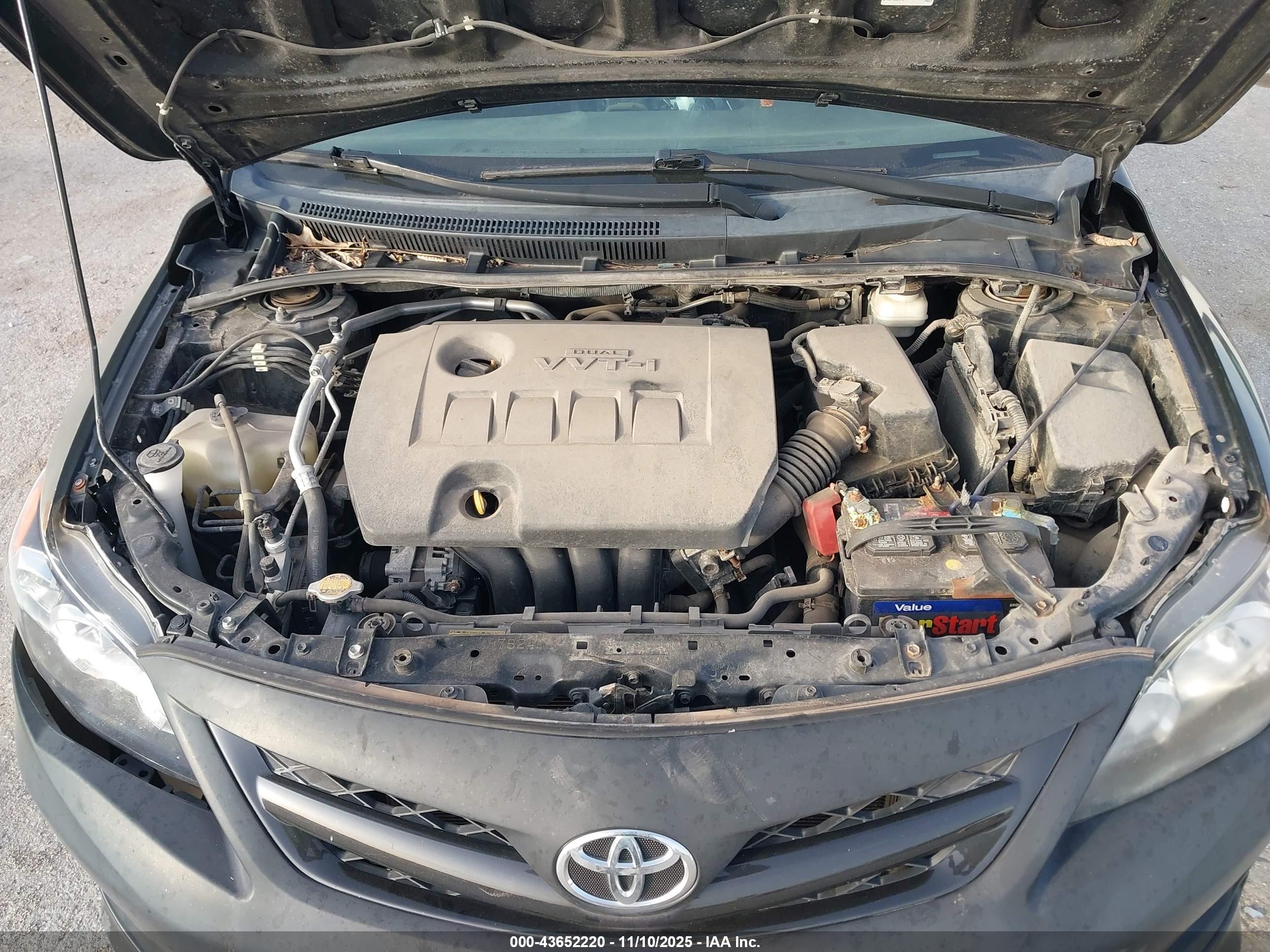 TOYOTA COROLLA image 10