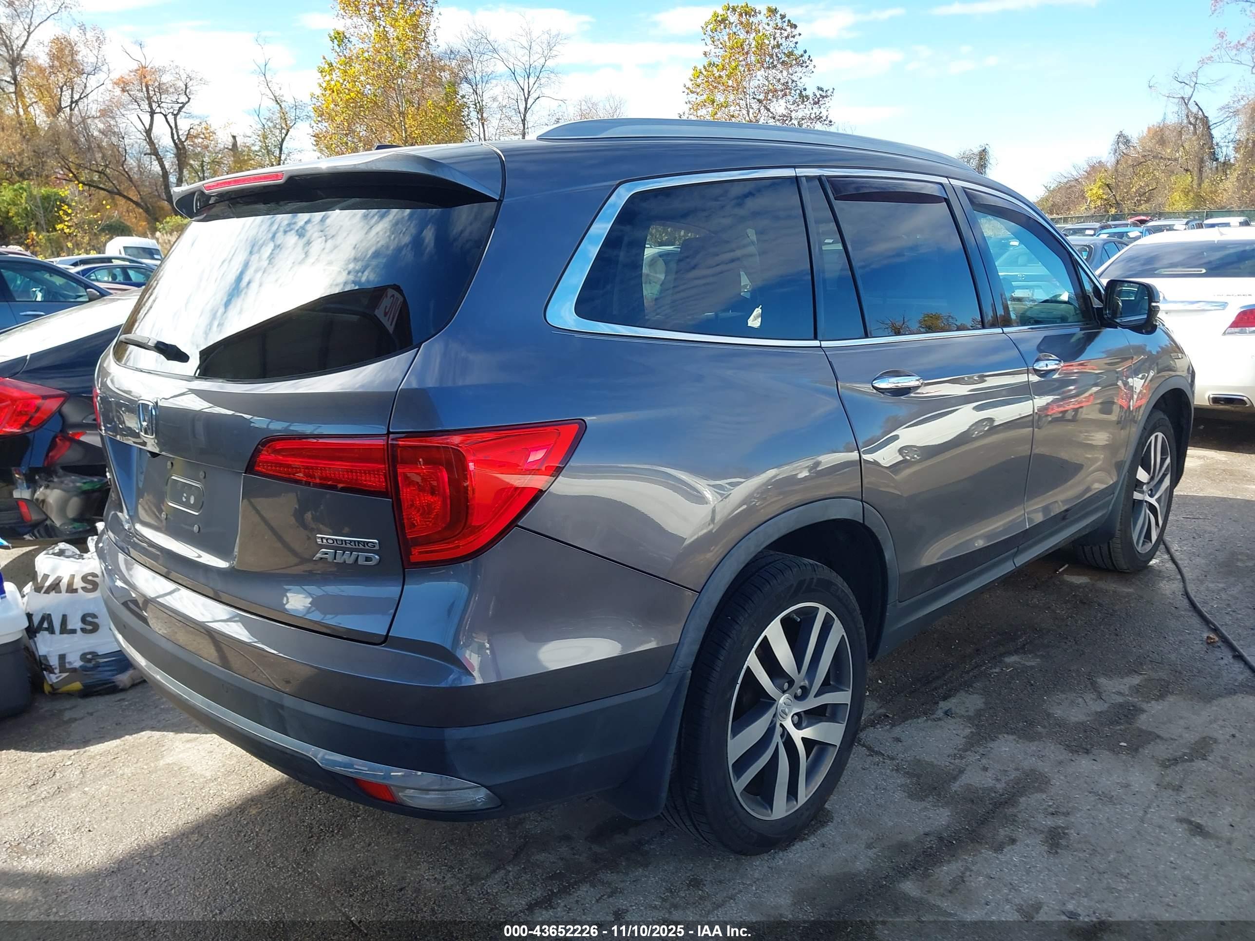 HONDA PILOT image 4