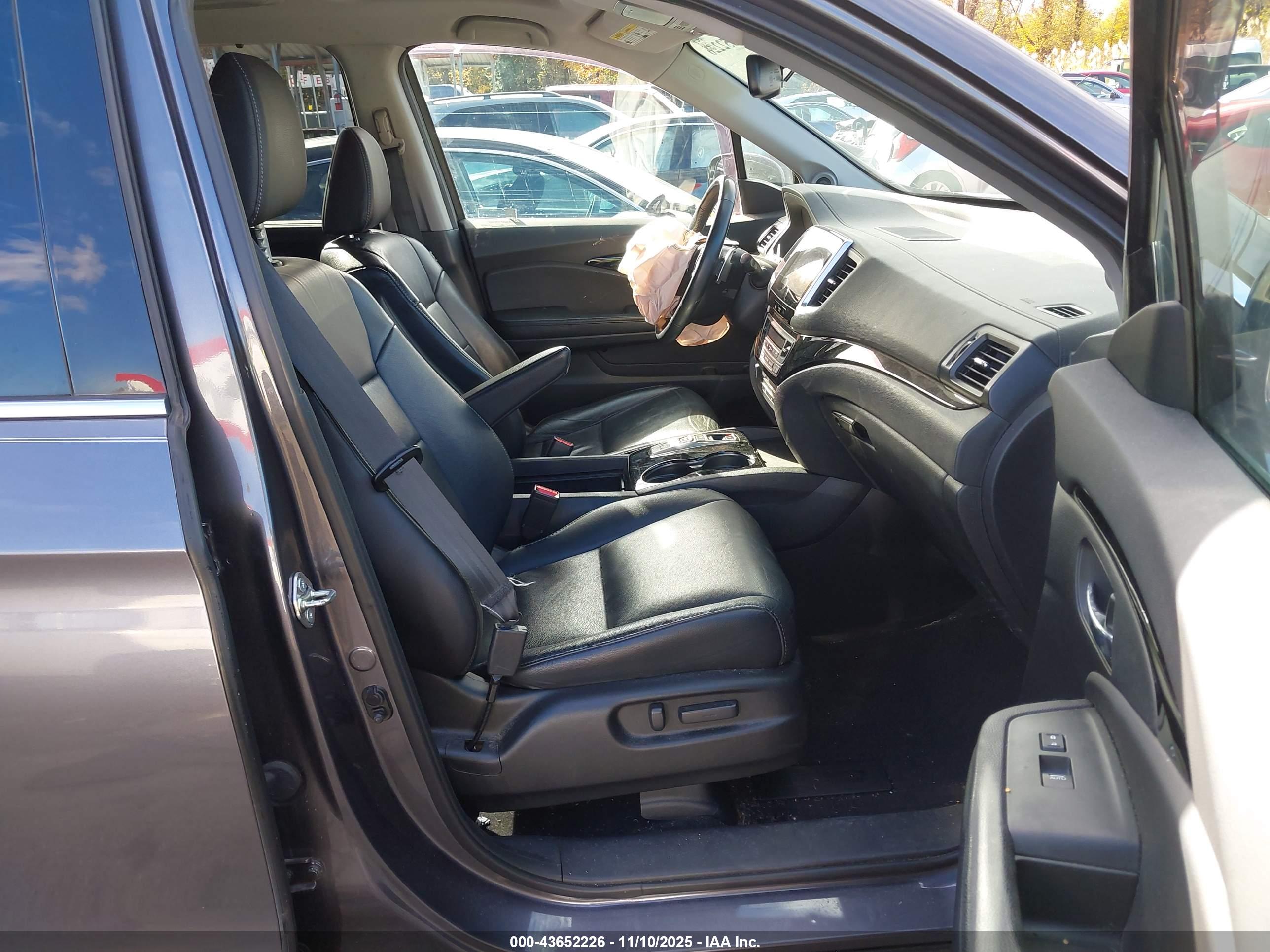 HONDA PILOT image 5