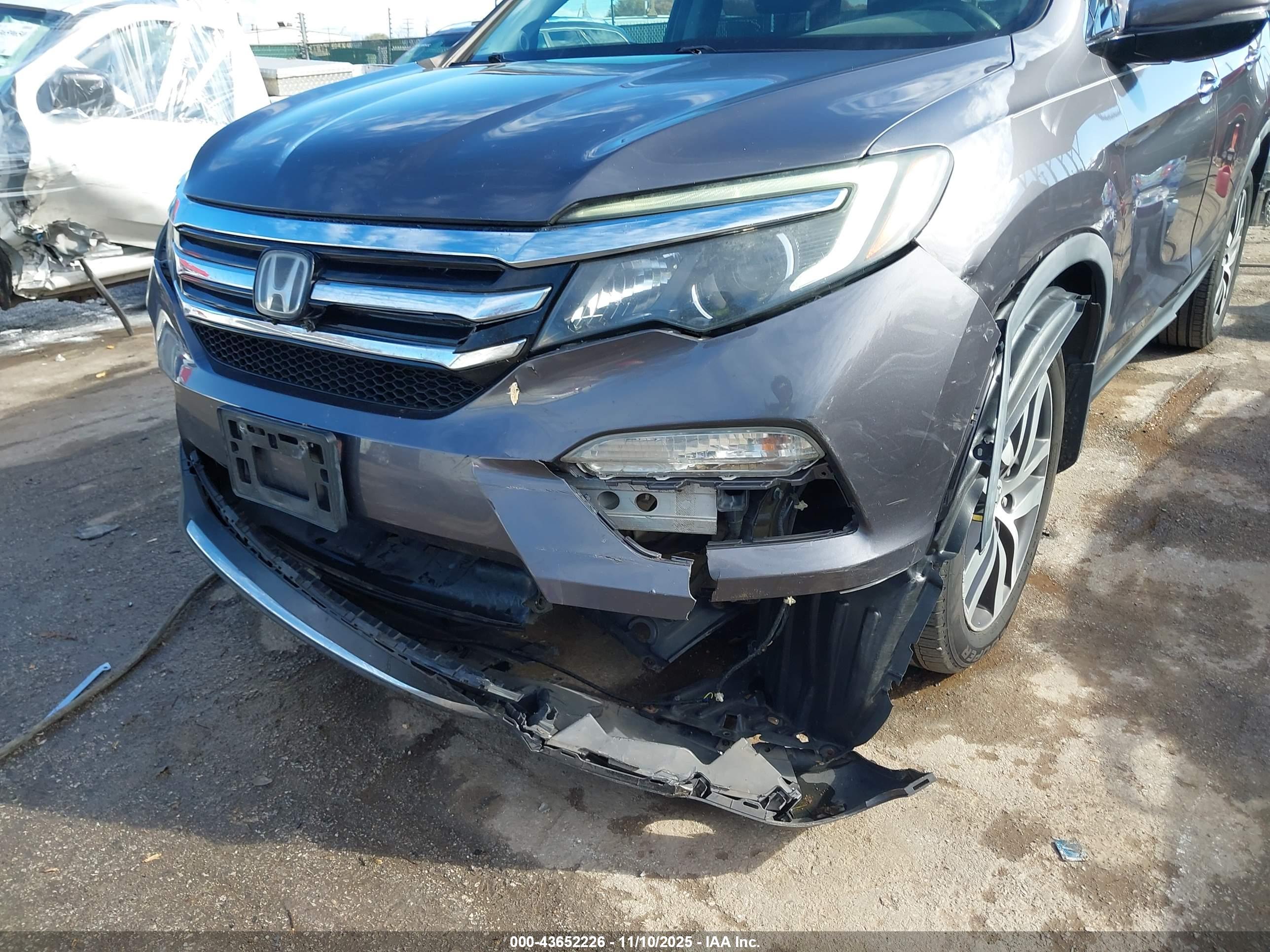 HONDA PILOT image 6