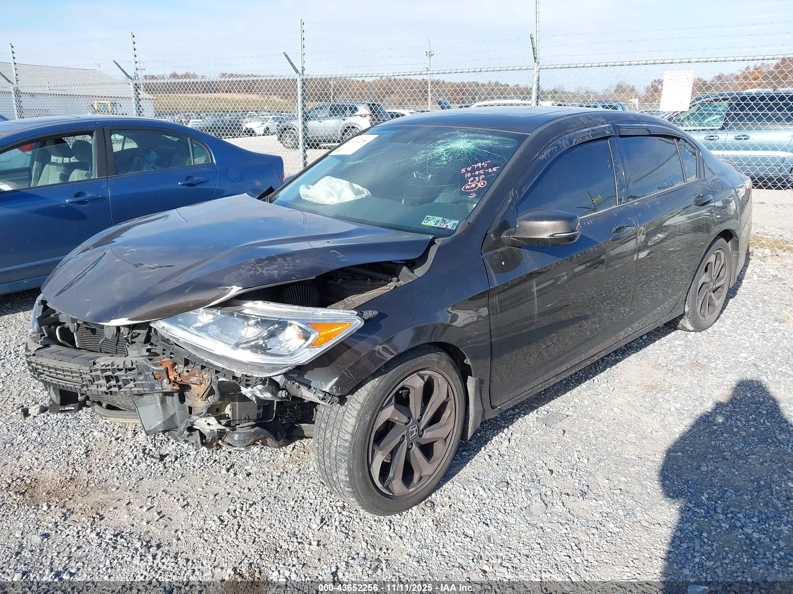 HONDA ACCORD image 2