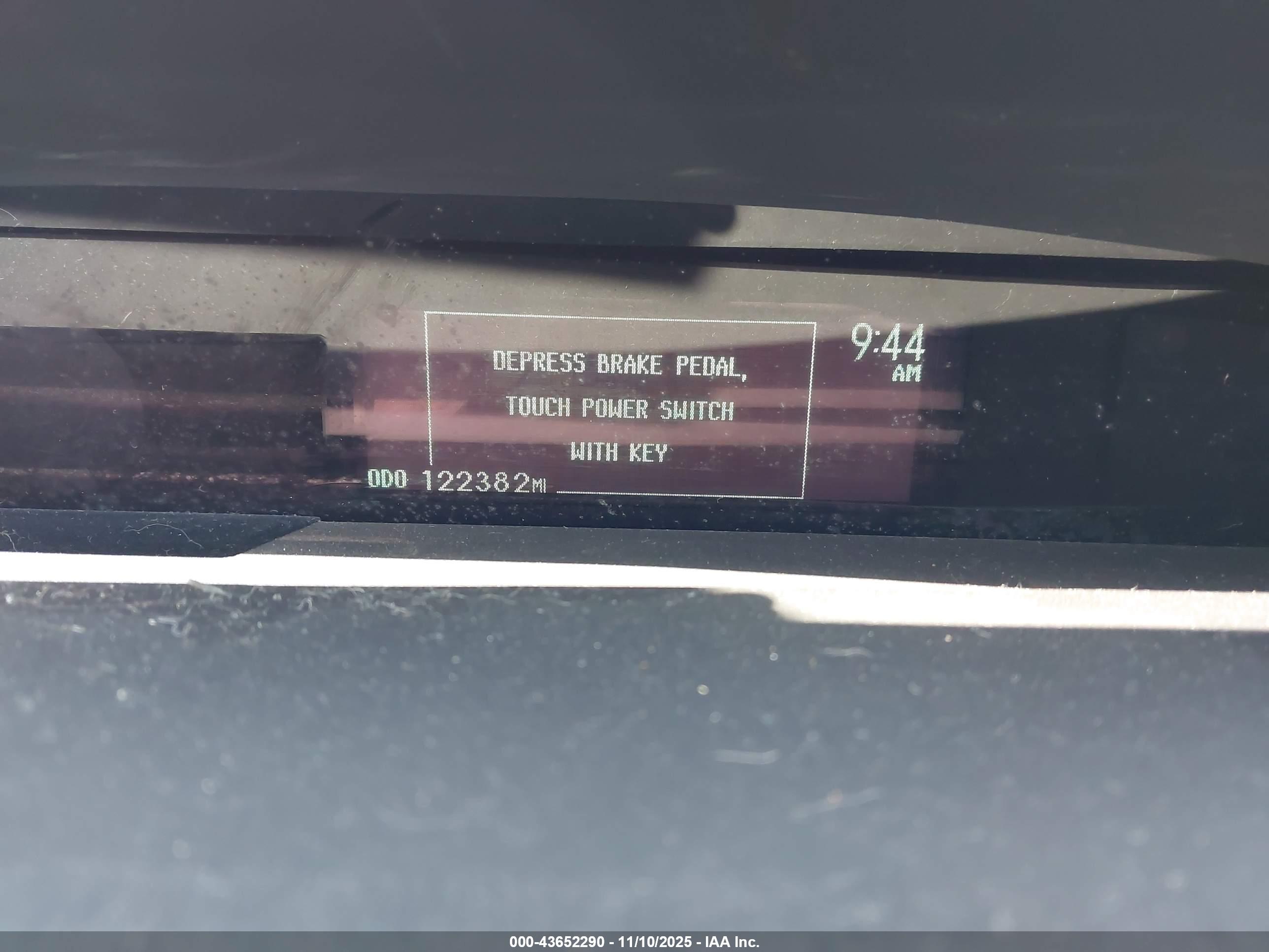 TOYOTA PRIUS image 7