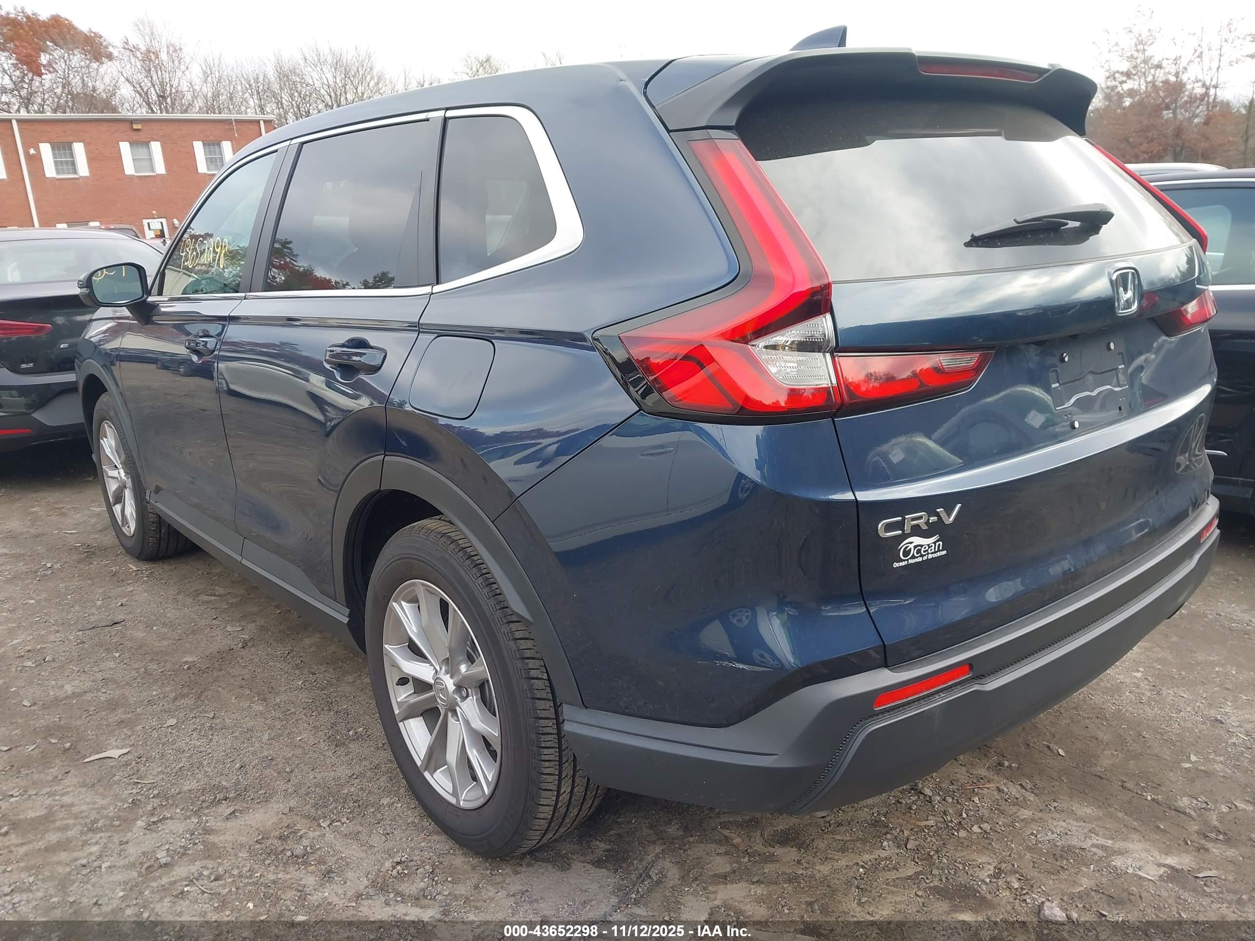 HONDA CR-V image 3