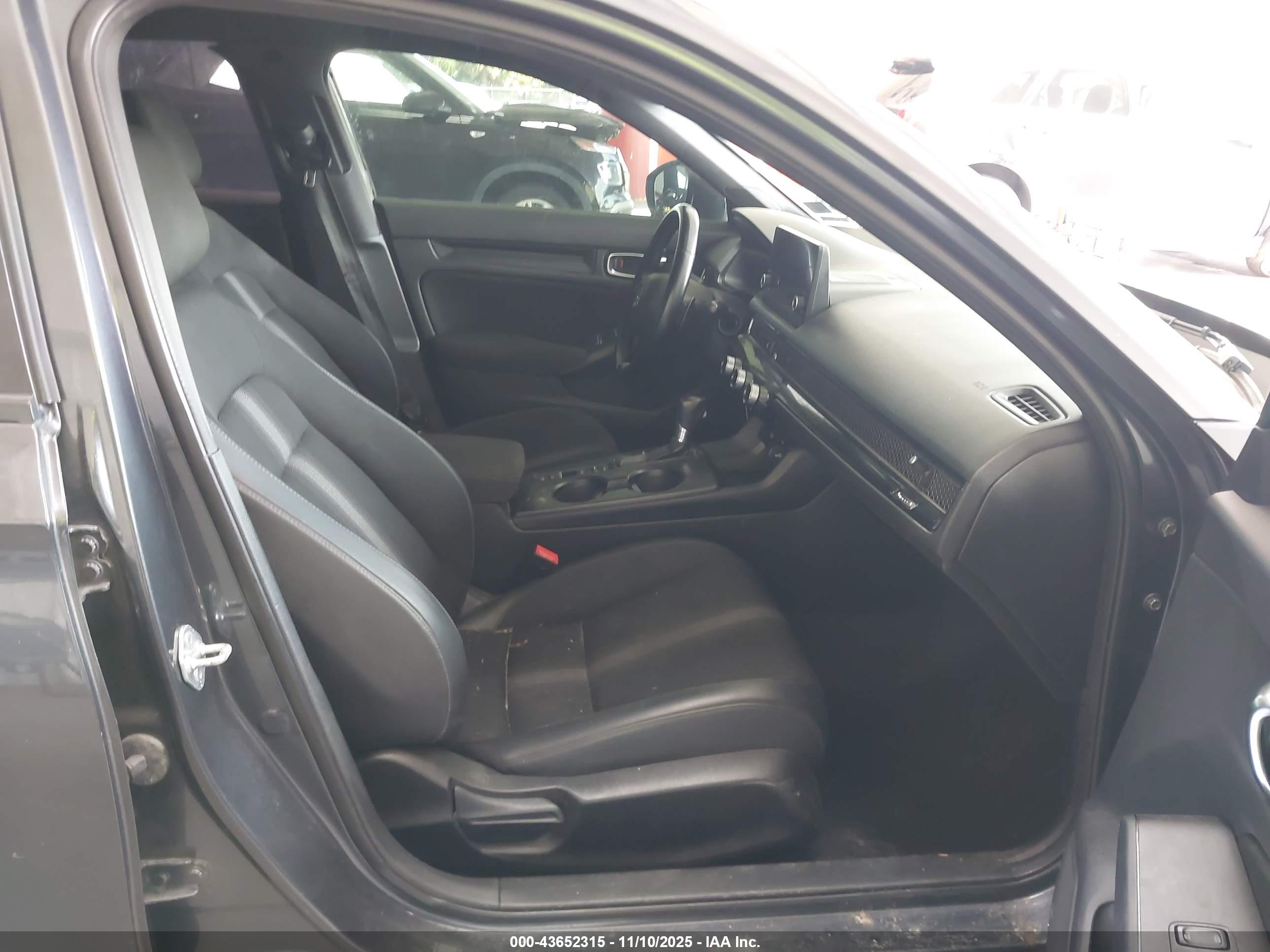 HONDA CIVIC image 5