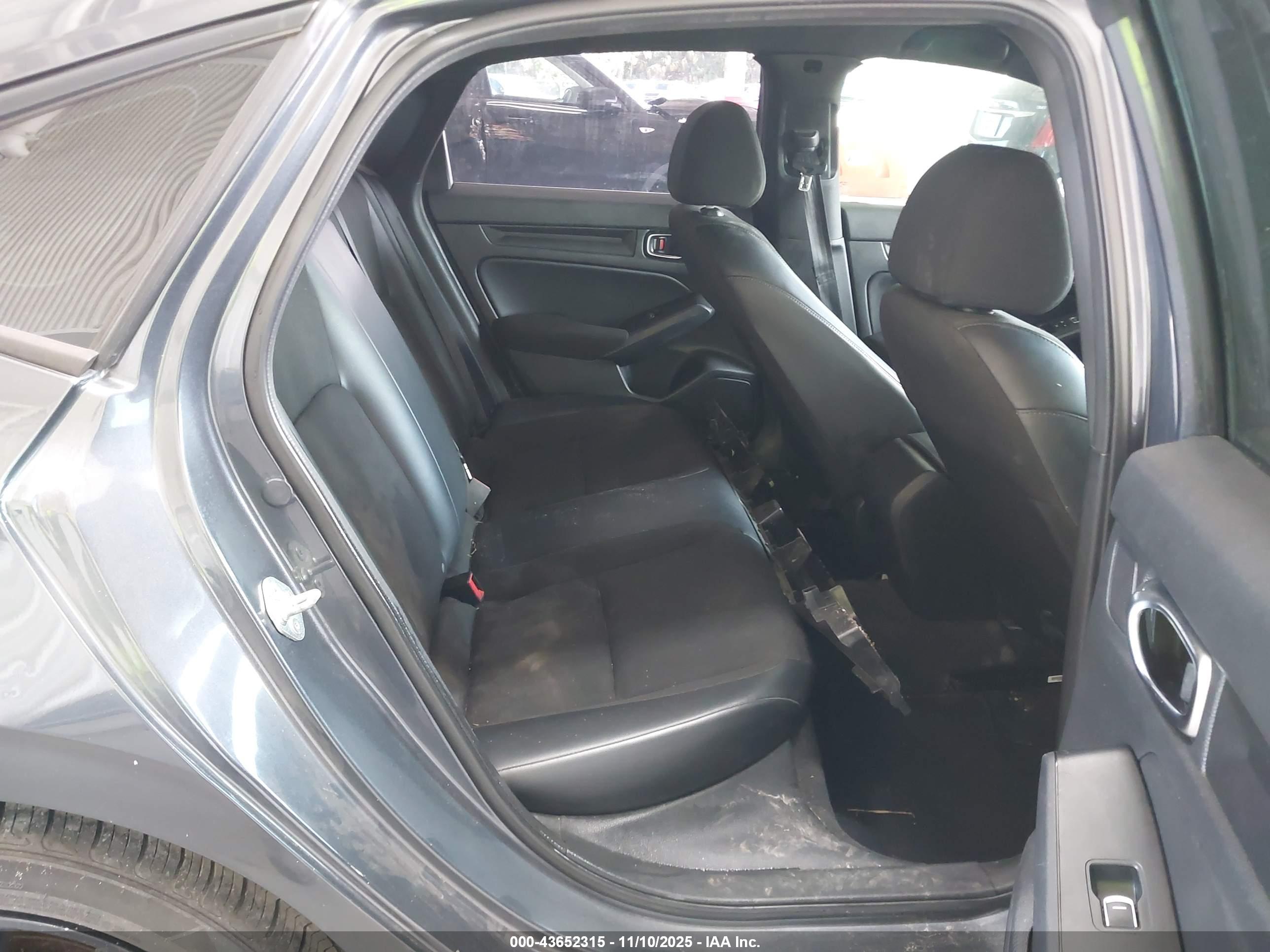 HONDA CIVIC image 8