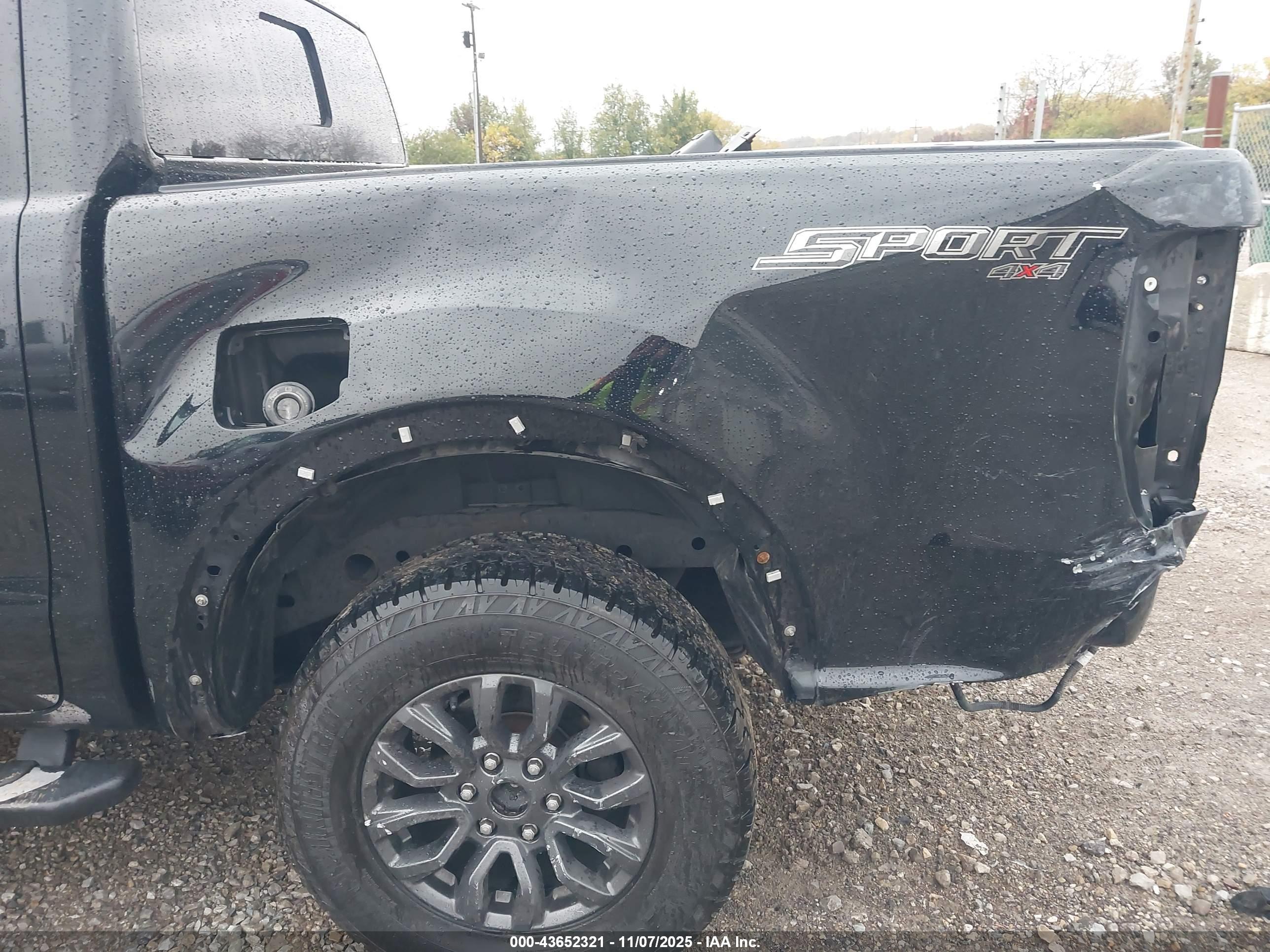 FORD RANGER image 6
