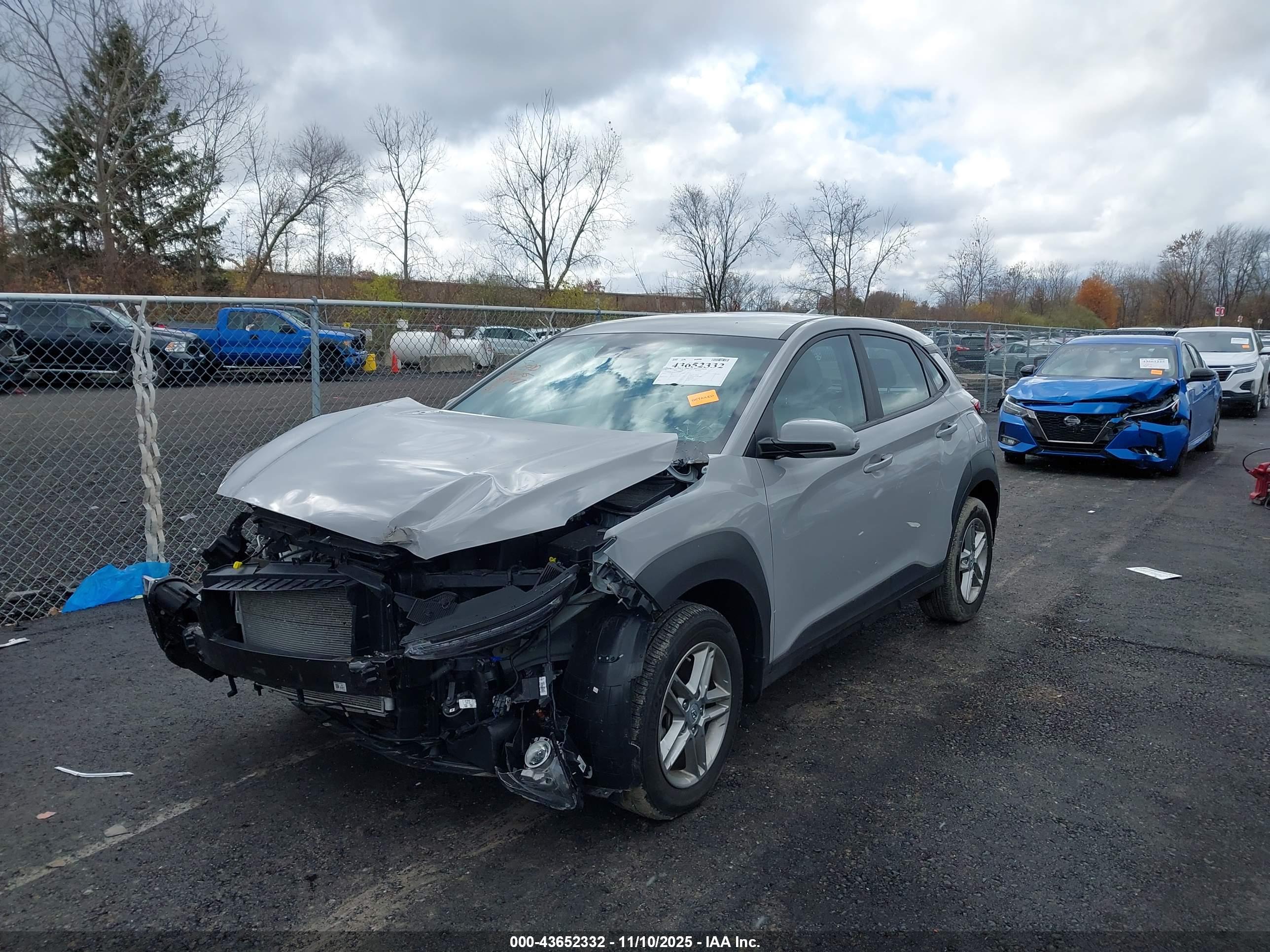 HYUNDAI KONA image 2
