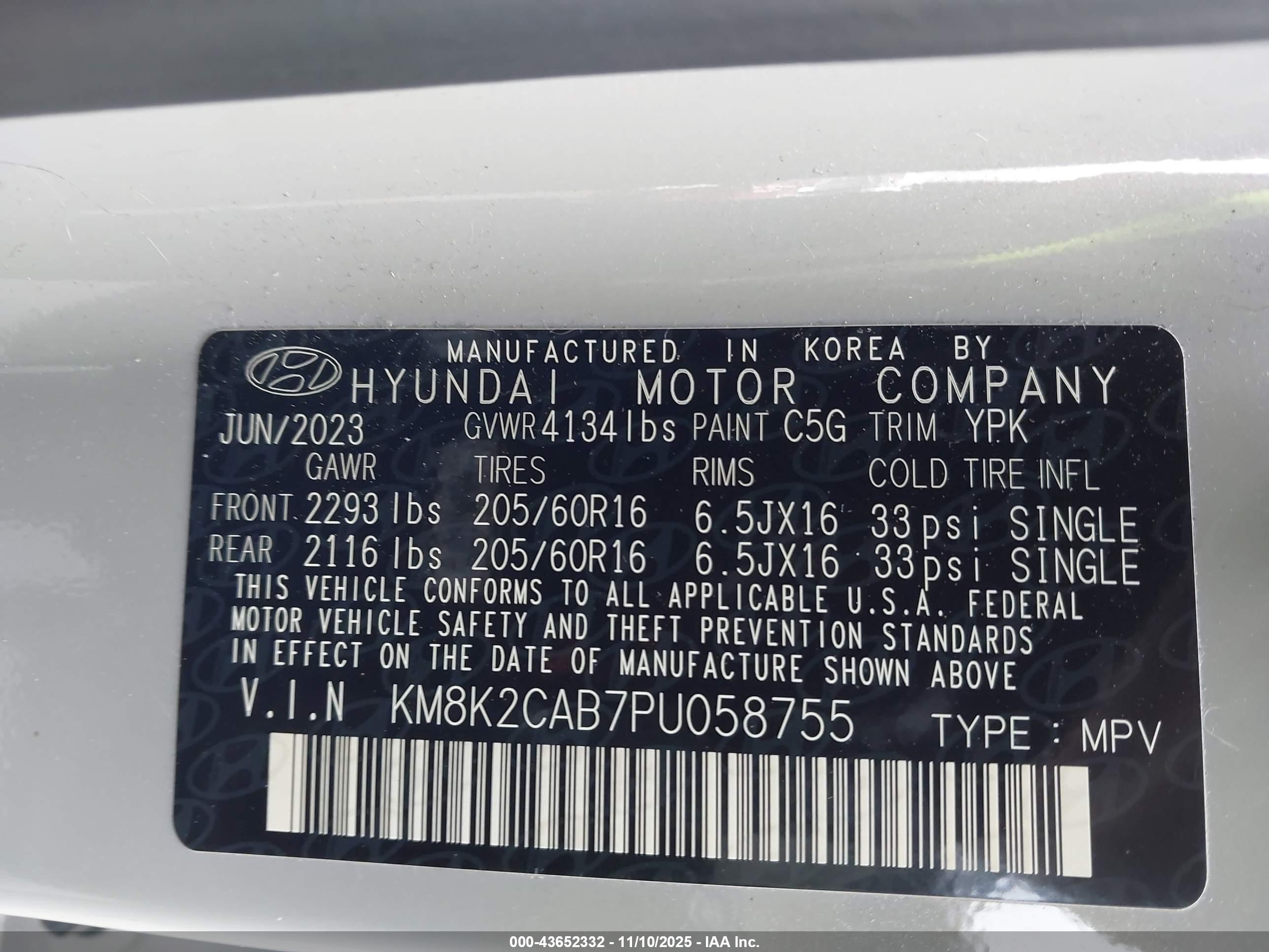 HYUNDAI KONA image 9