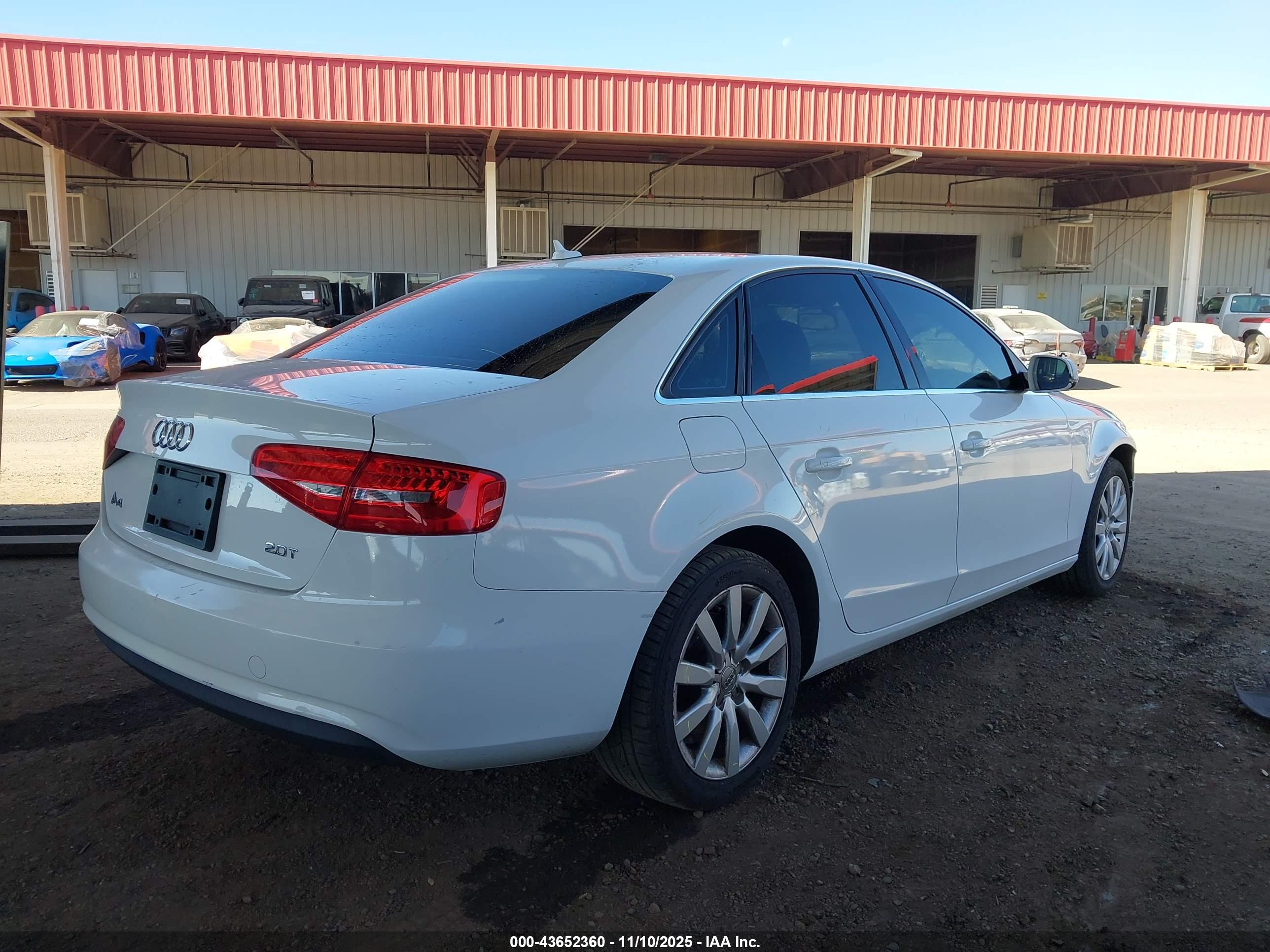 AUDI A4 image 4