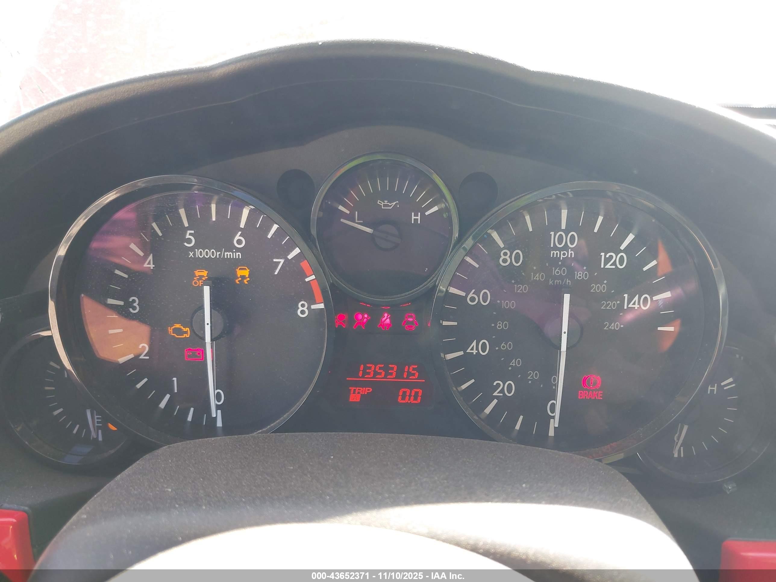 MAZDA MX-5 image 7