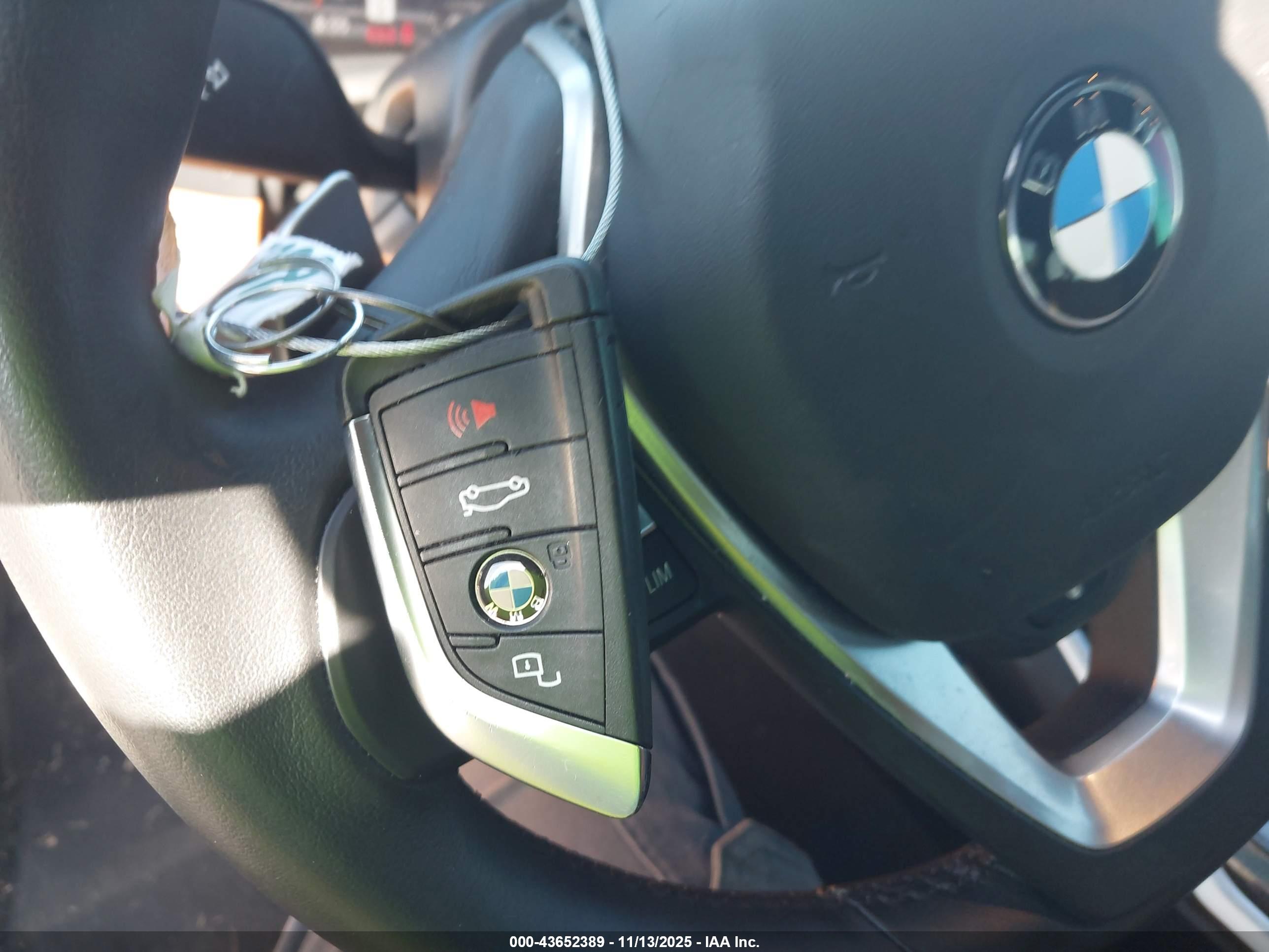 BMW 330I image 11