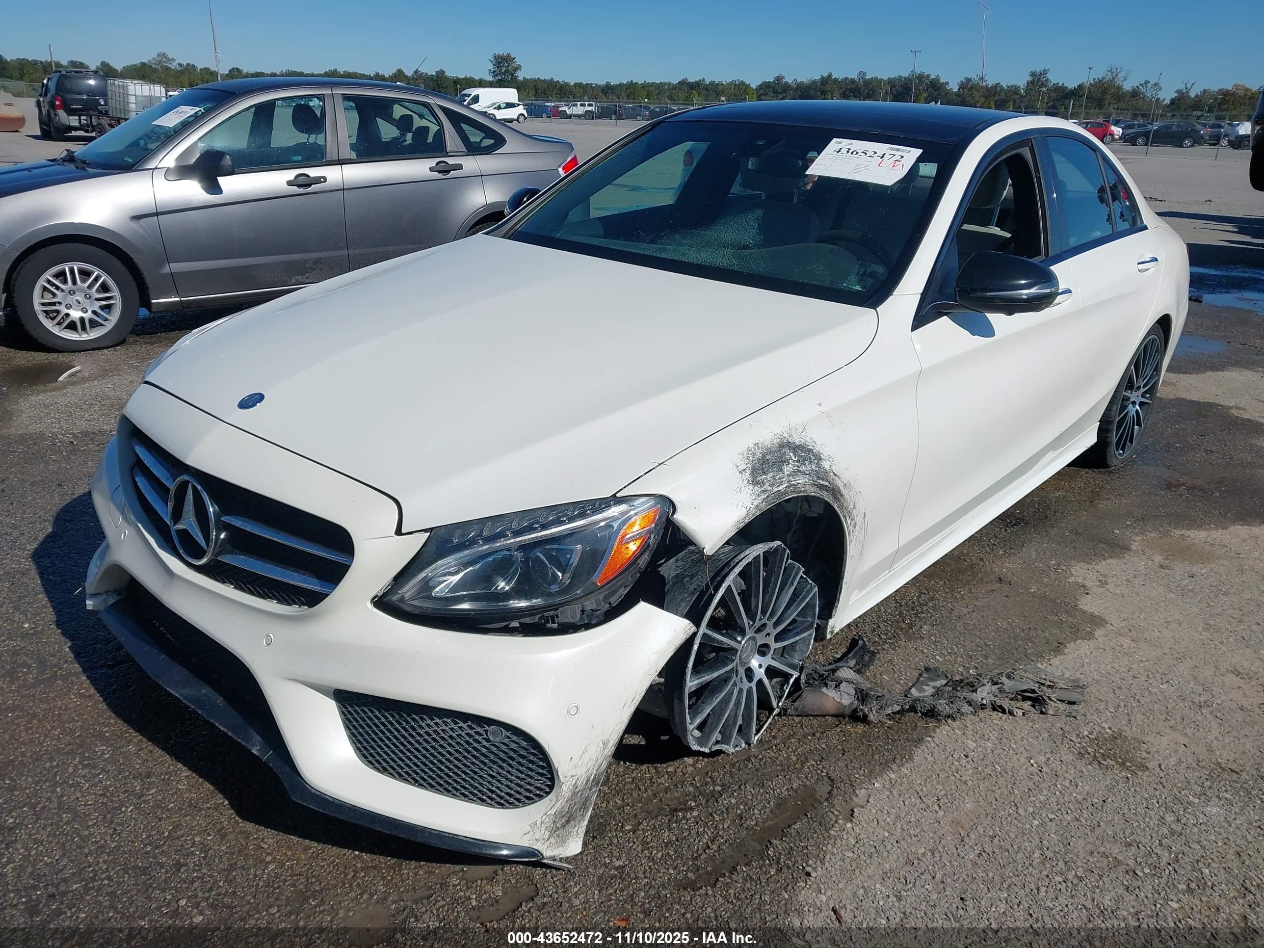 MERCEDES-BENZ C image 2
