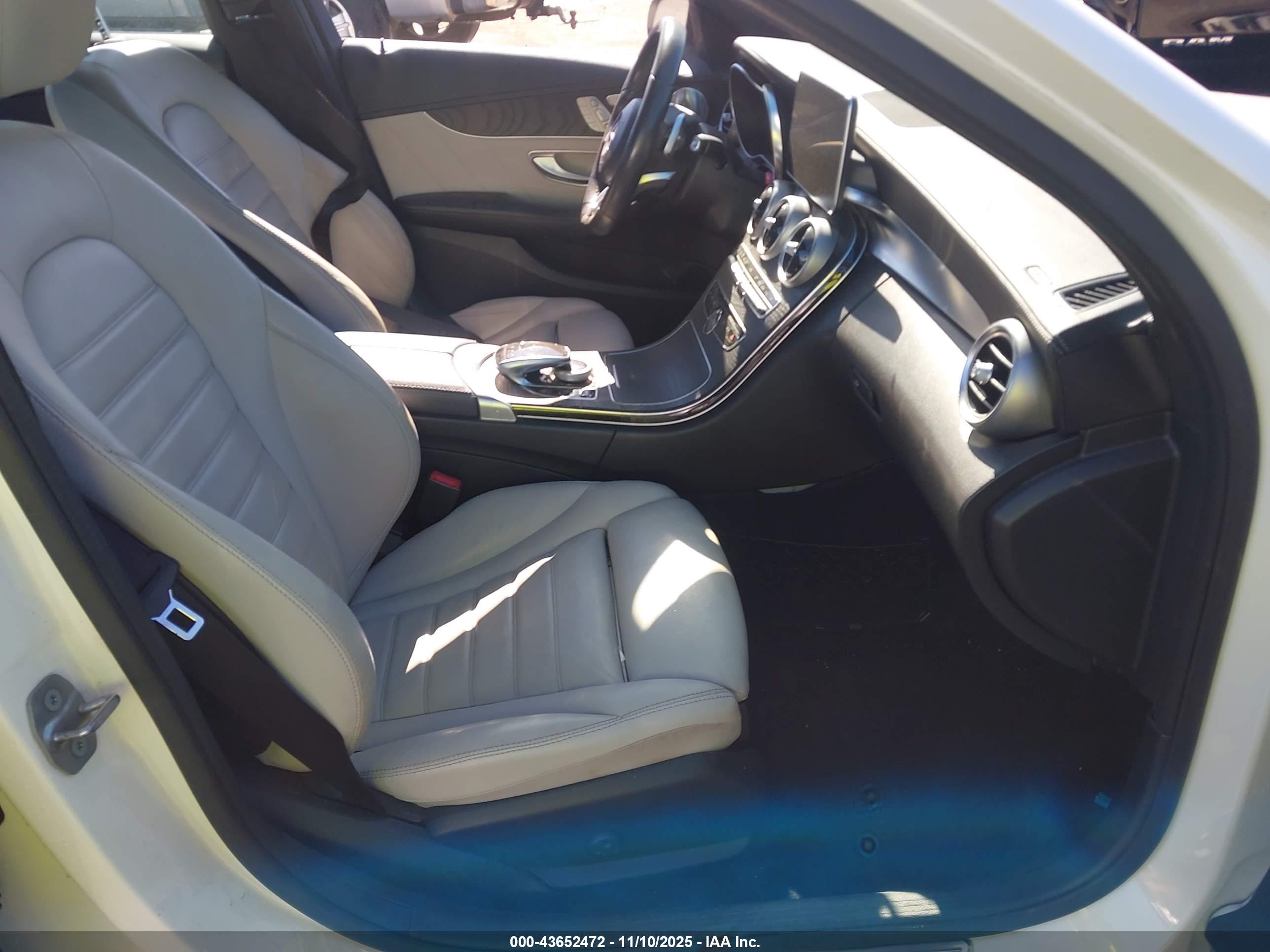 MERCEDES-BENZ C image 5