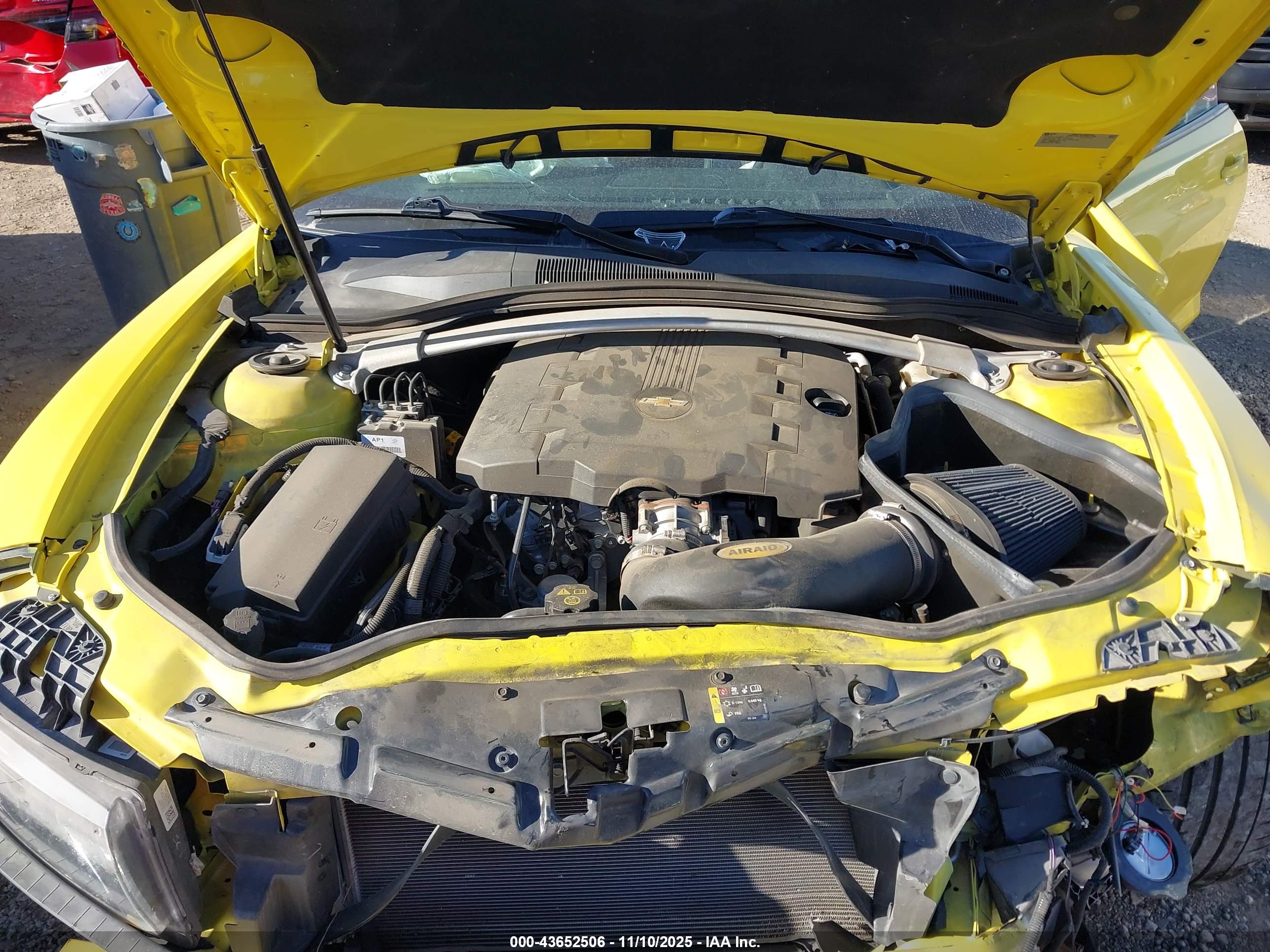 CHEVROLET CAMARO image 10