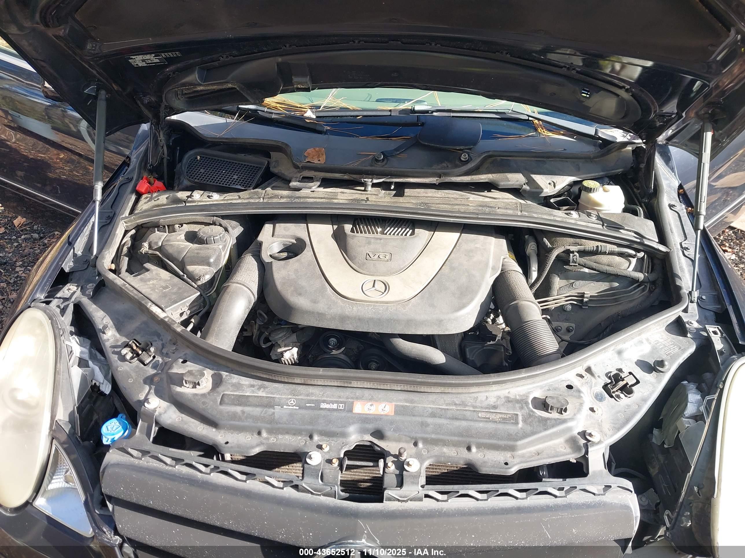 MERCEDES-BENZ R image 10