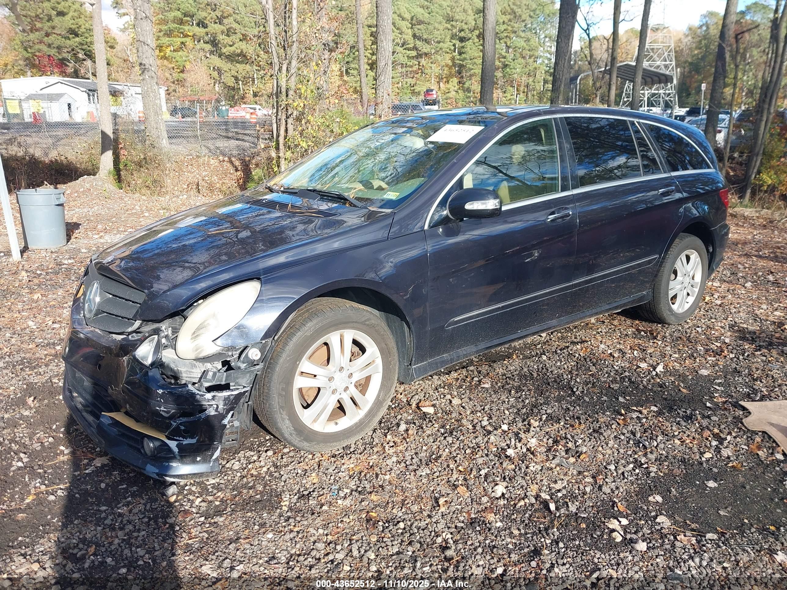 MERCEDES-BENZ R image 2