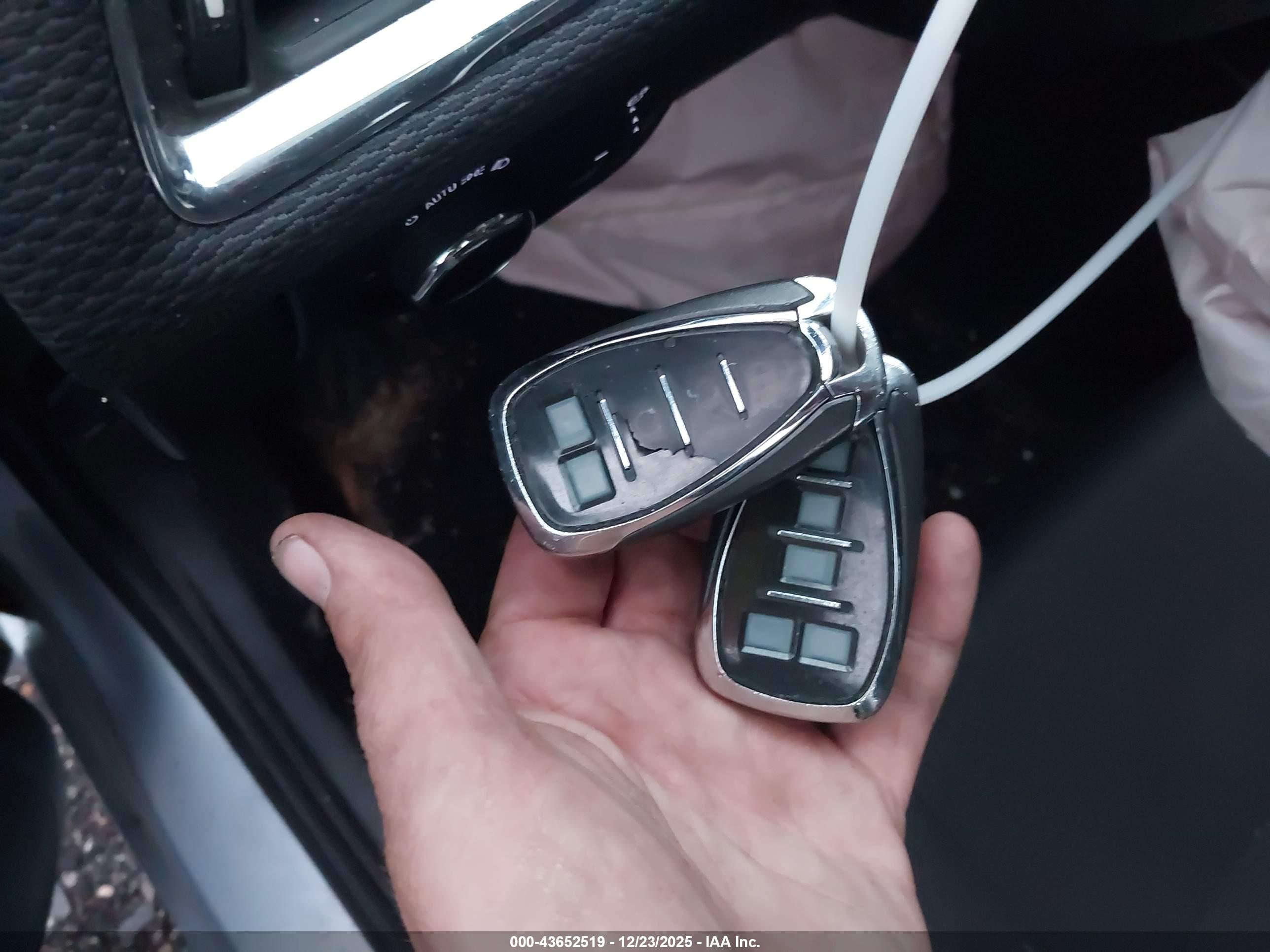 CHEVROLET CRUZE image 11