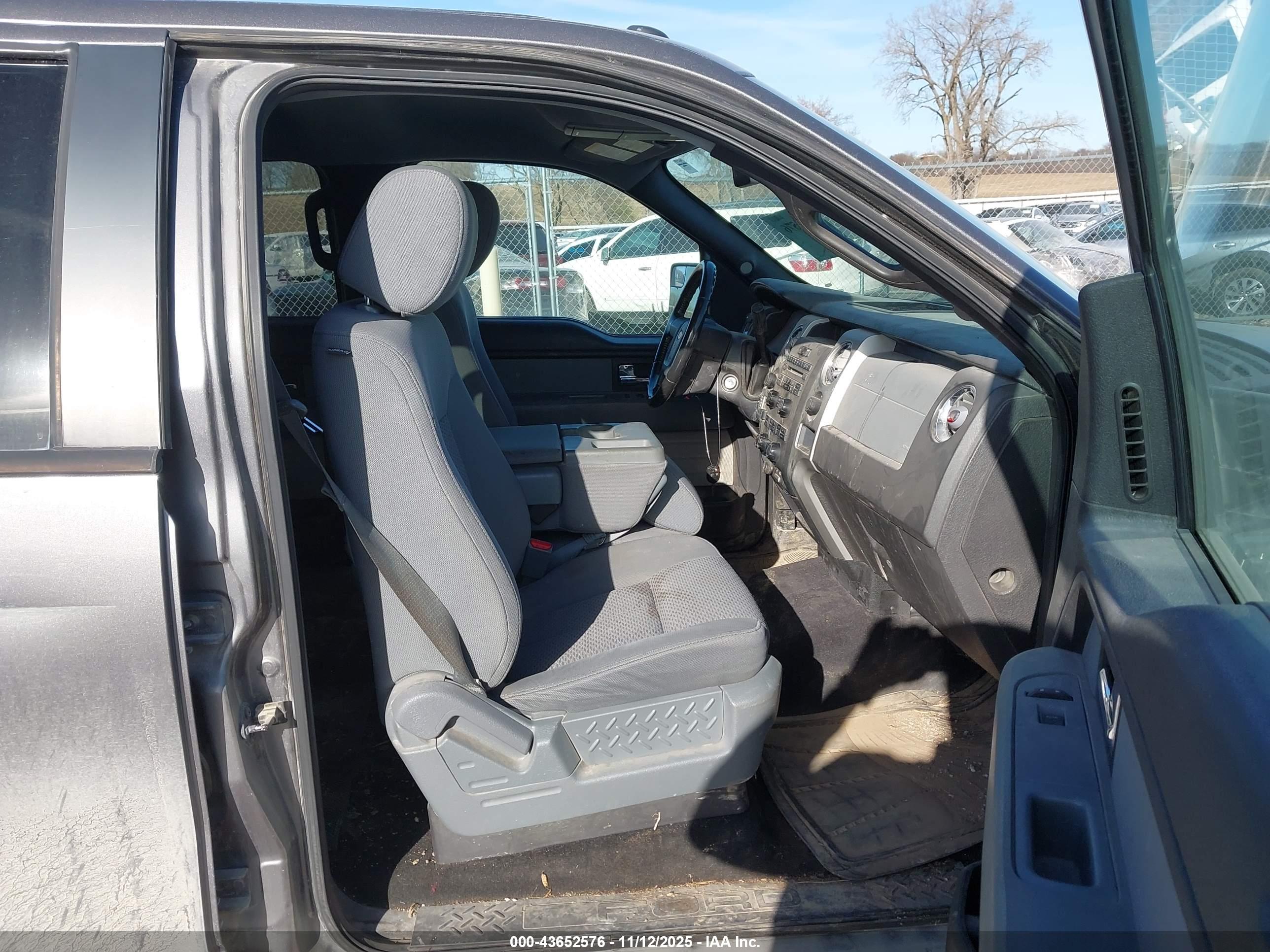 FORD F-150 image 5