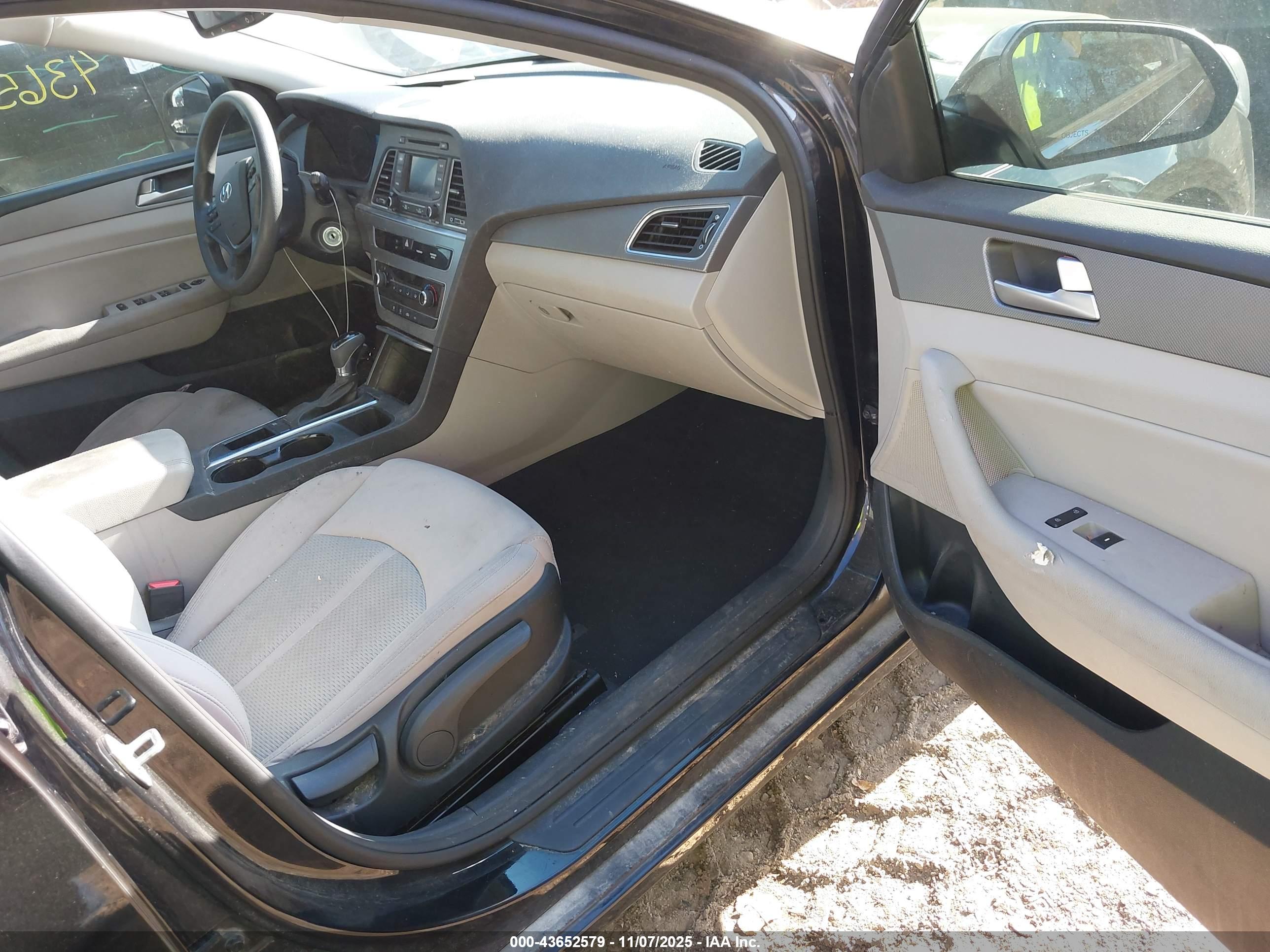 HYUNDAI SONATA image 5