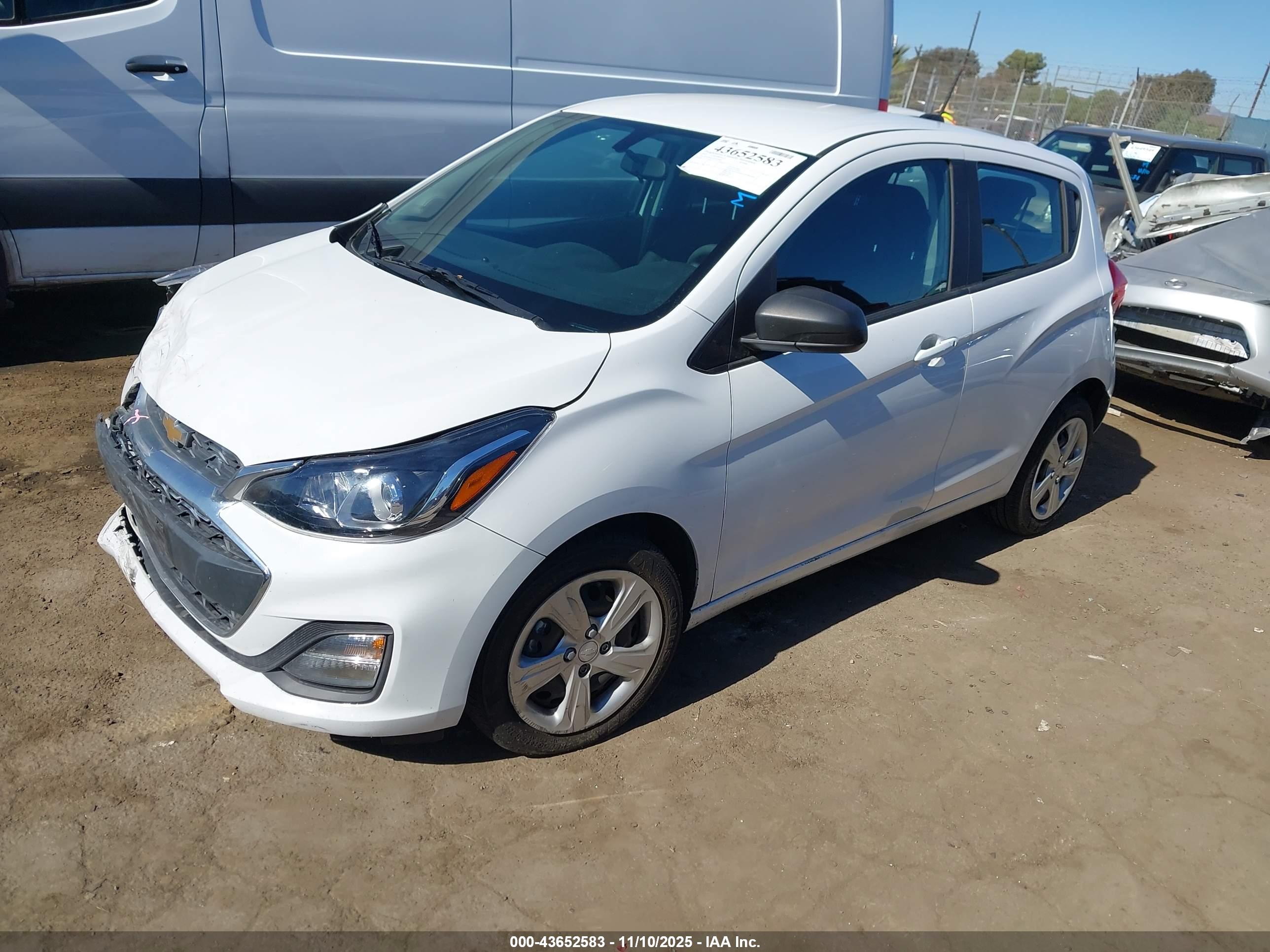 CHEVROLET SPARK image 2