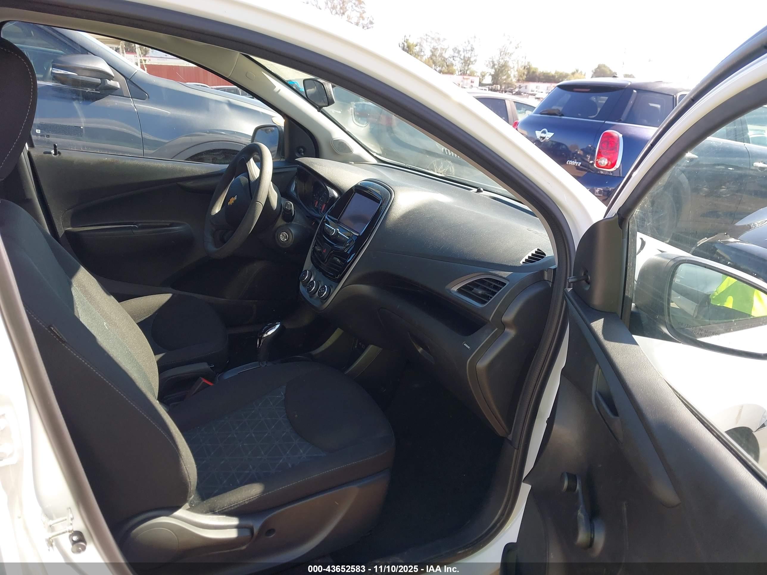CHEVROLET SPARK image 5
