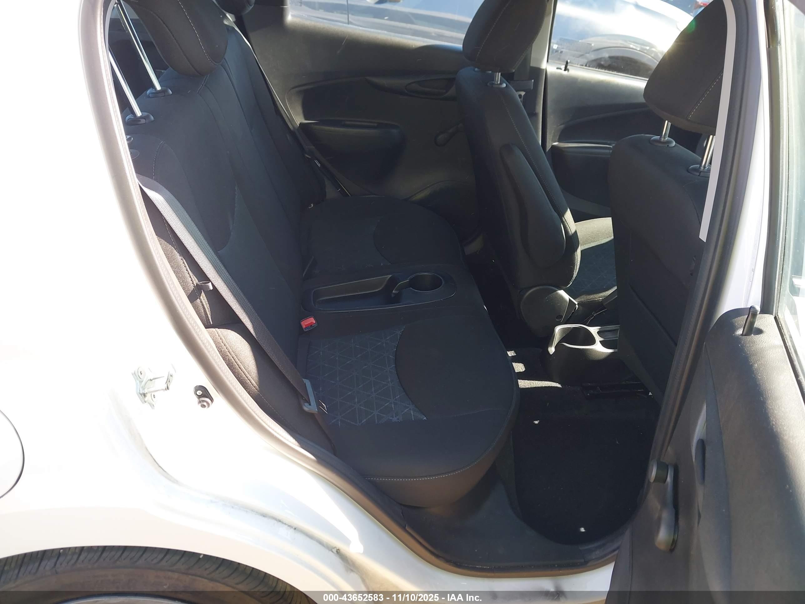 CHEVROLET SPARK image 8