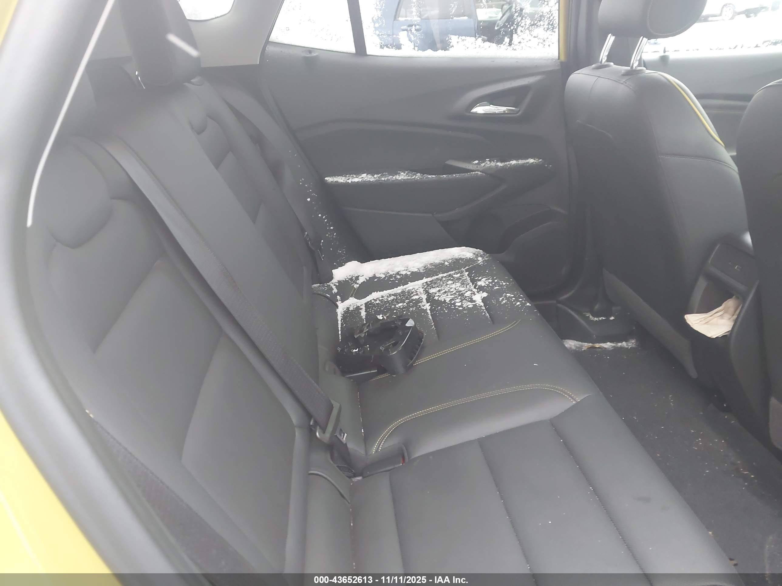 CHEVROLET TRAX image 8