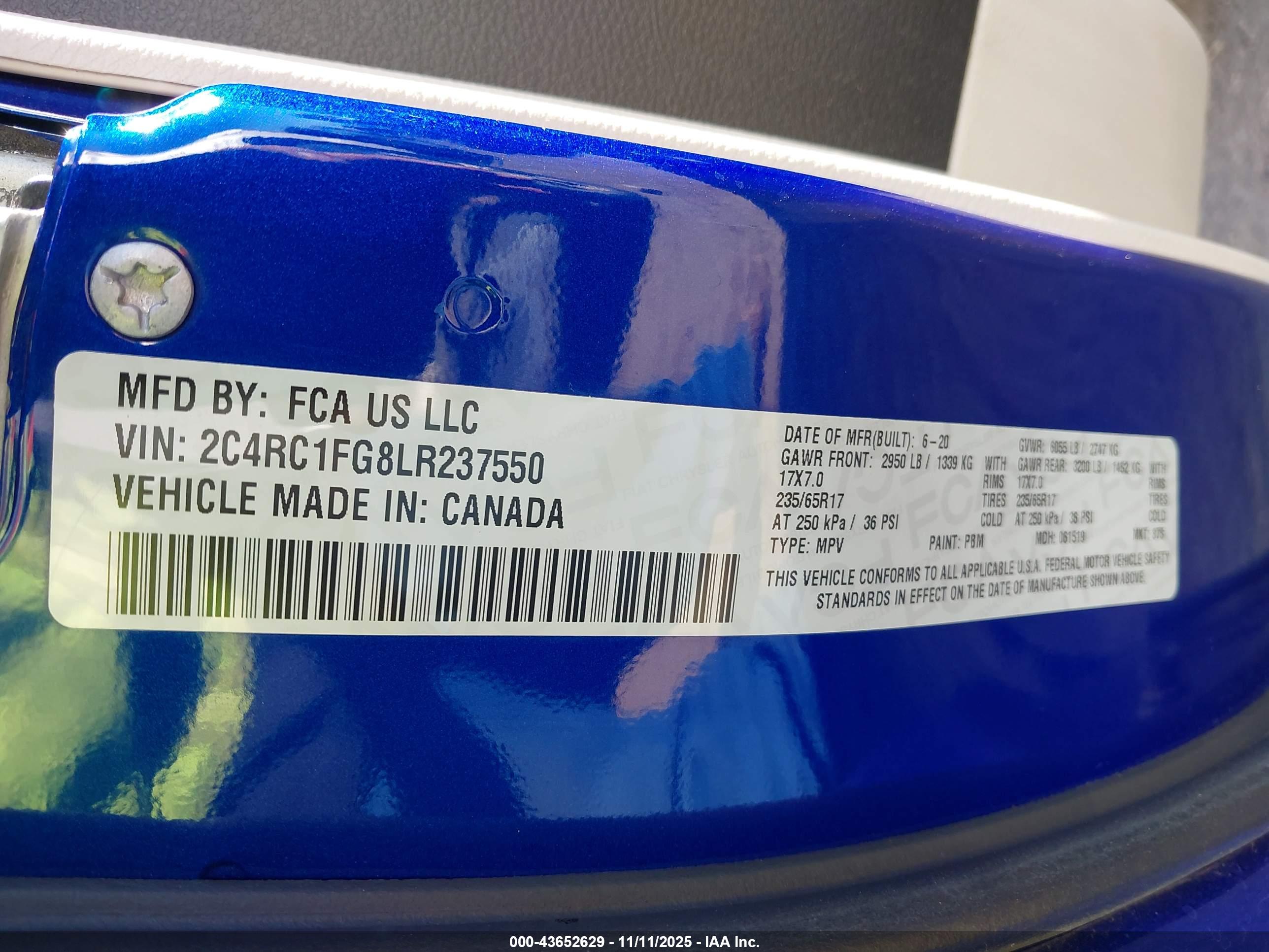CHRYSLER PACIFICA image 9