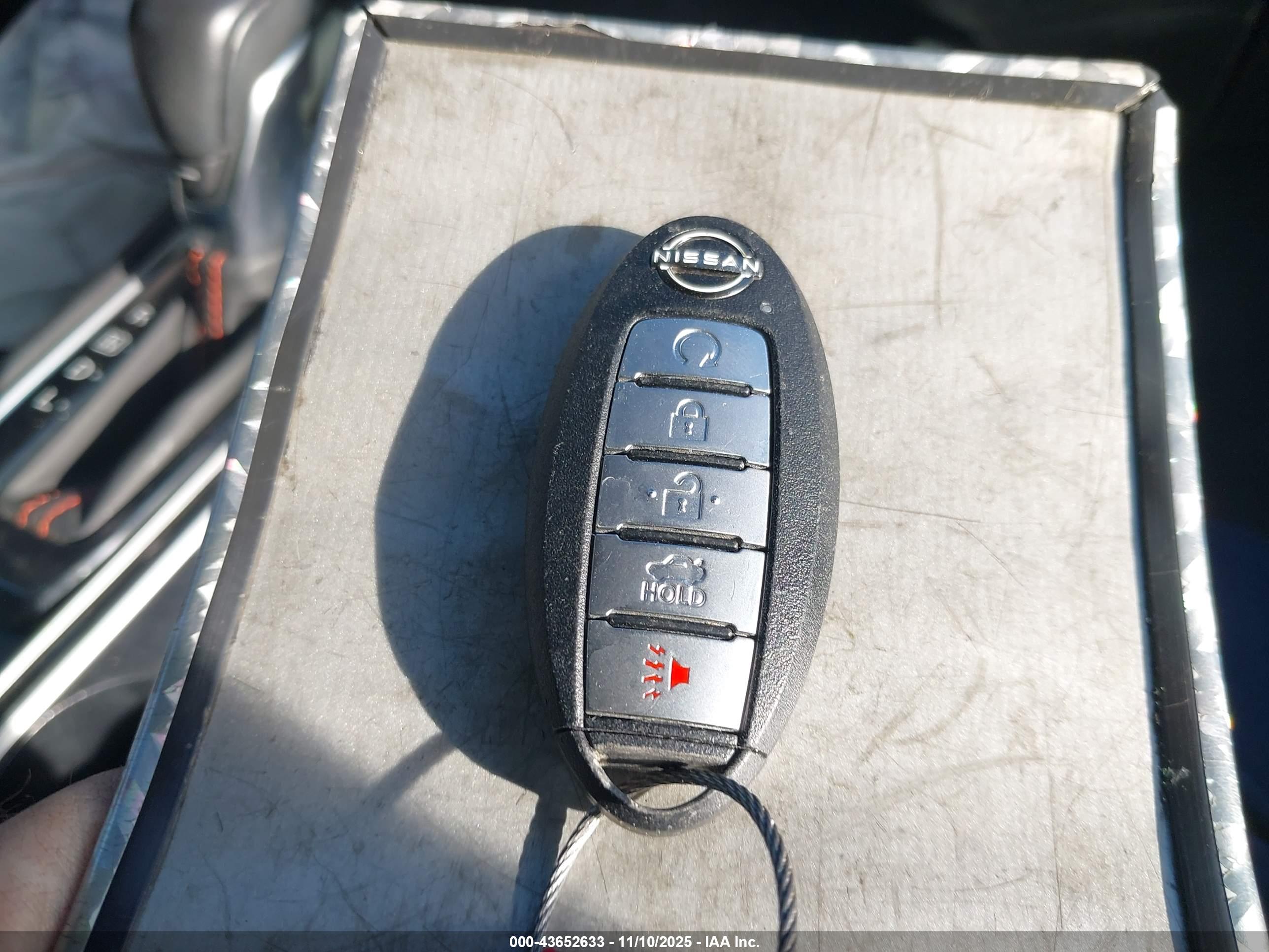 NISSAN ALTIMA image 11