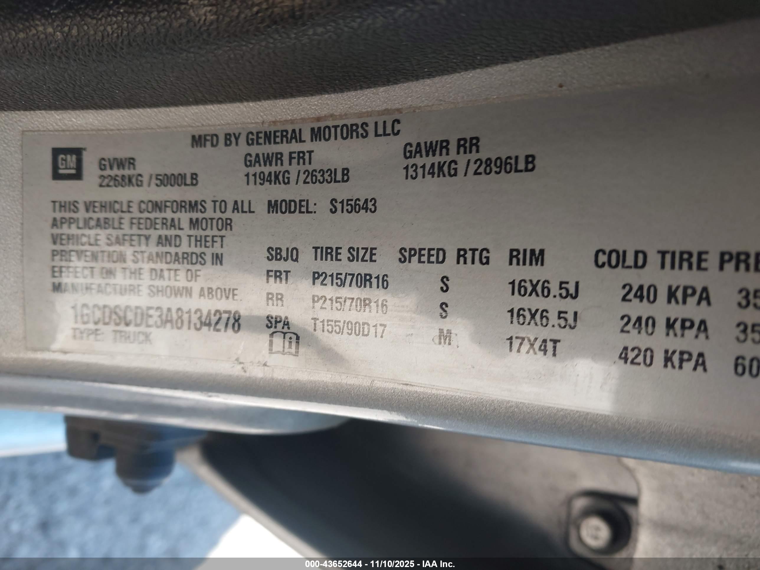 CHEVROLET COLORADO image 9