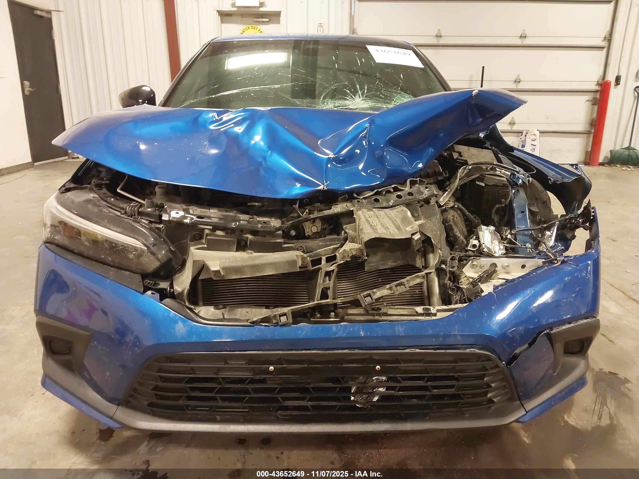 HONDA CIVIC image 6