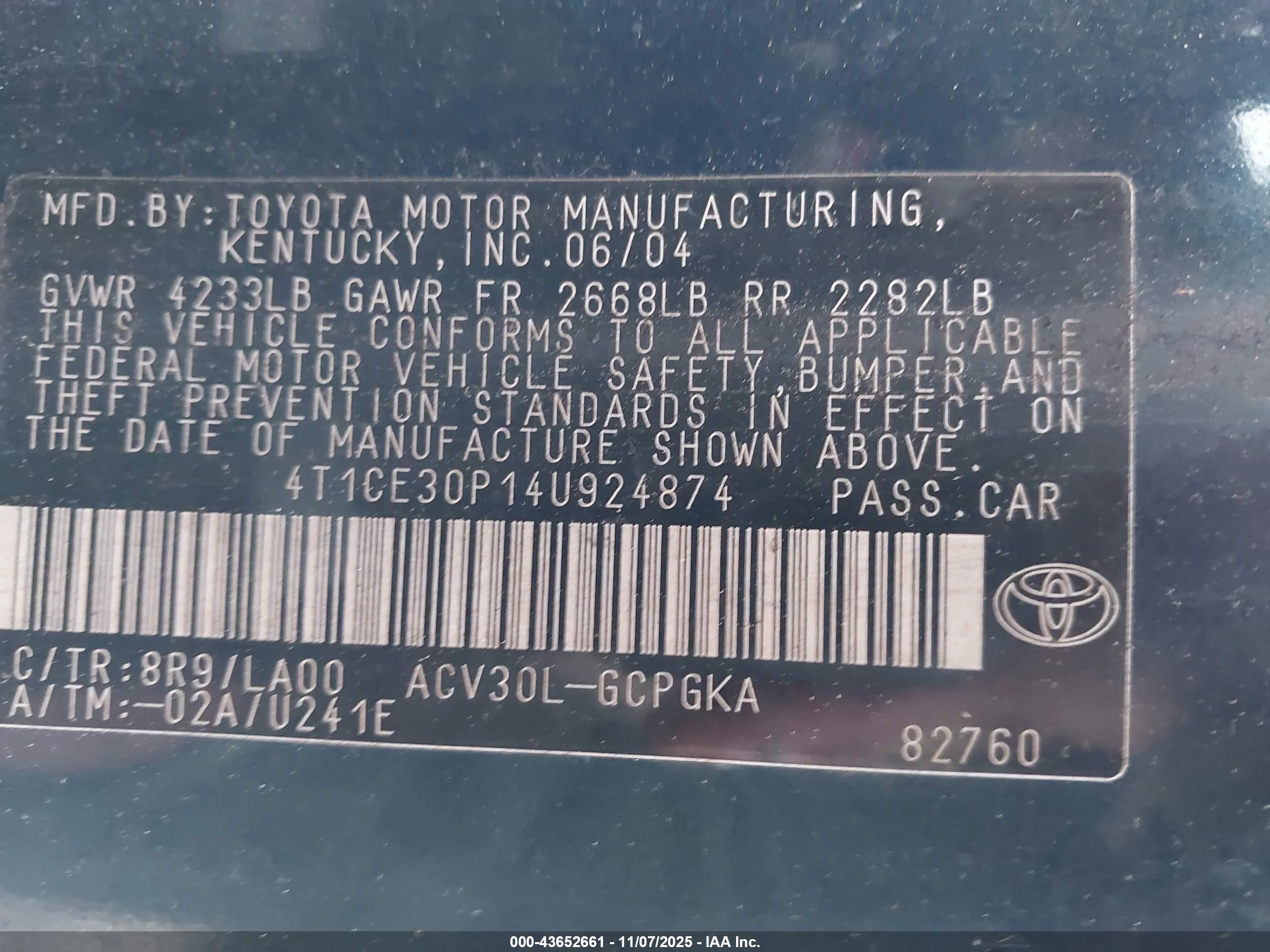 TOYOTA CAMRY image 9