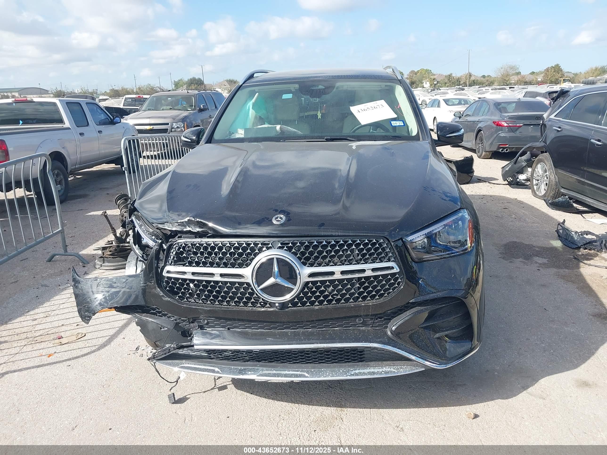 MERCEDES-BENZ GLE image 6