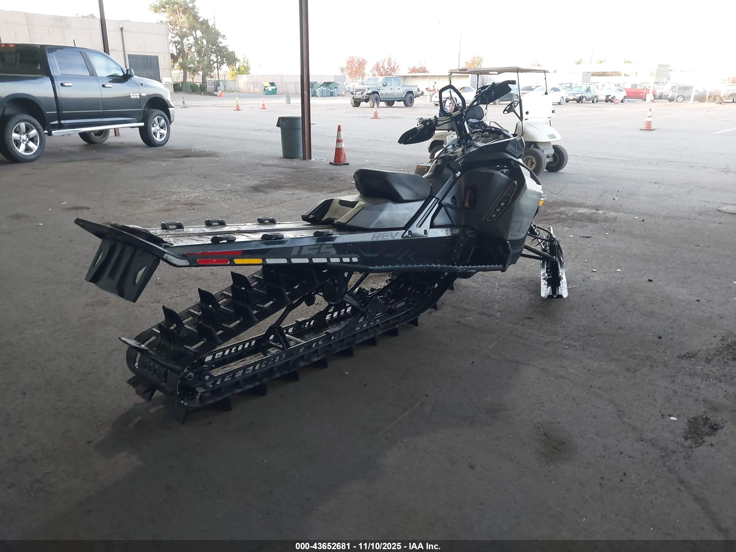 SKIDOO MXZ image 4