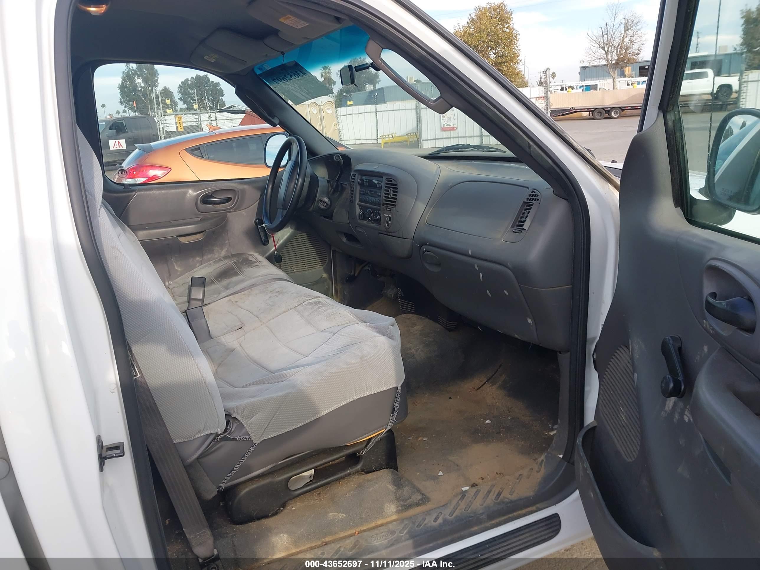 FORD F-150 image 5