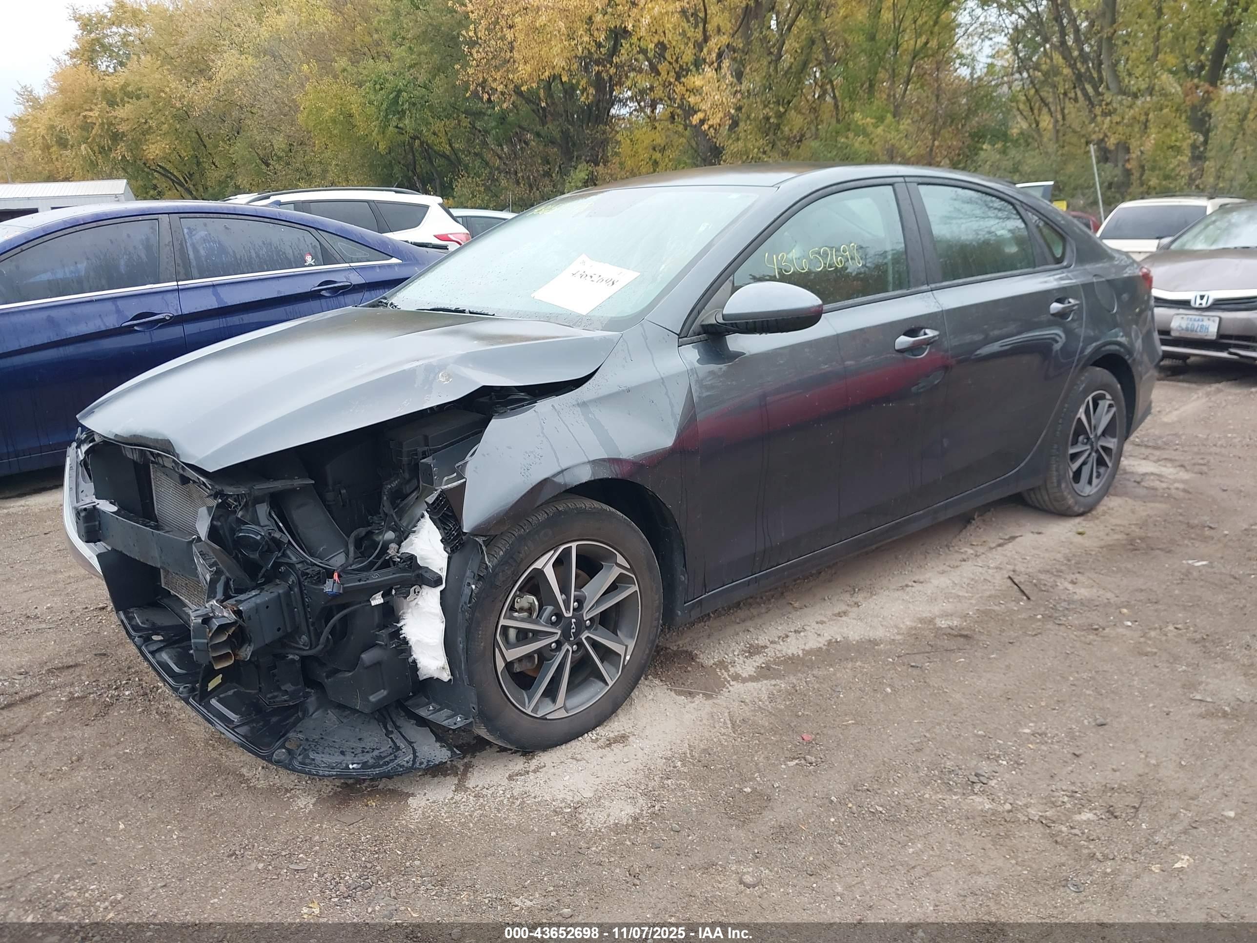 KIA FORTE image 2