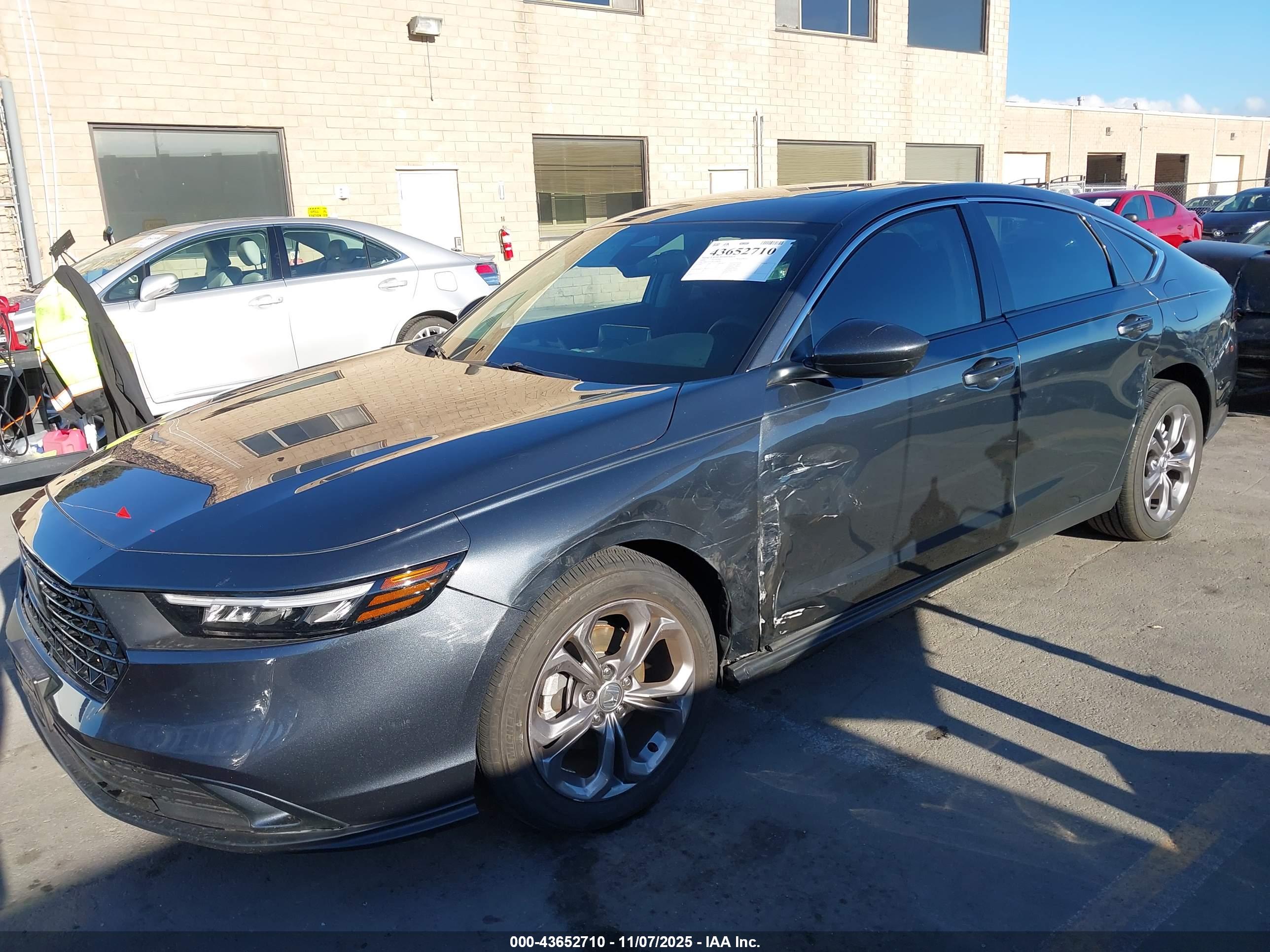 HONDA ACCORD image 6