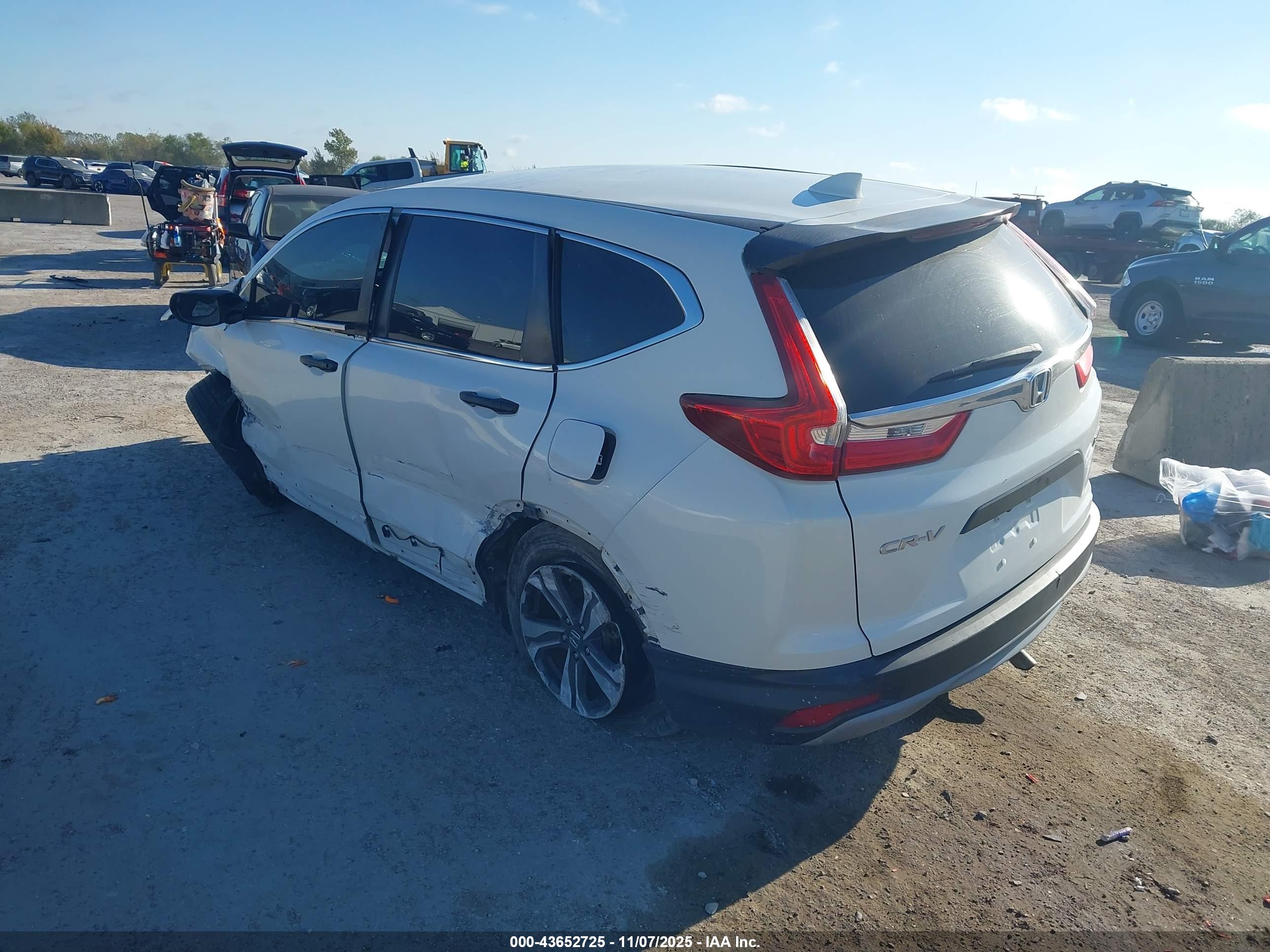 HONDA CR-V image 3