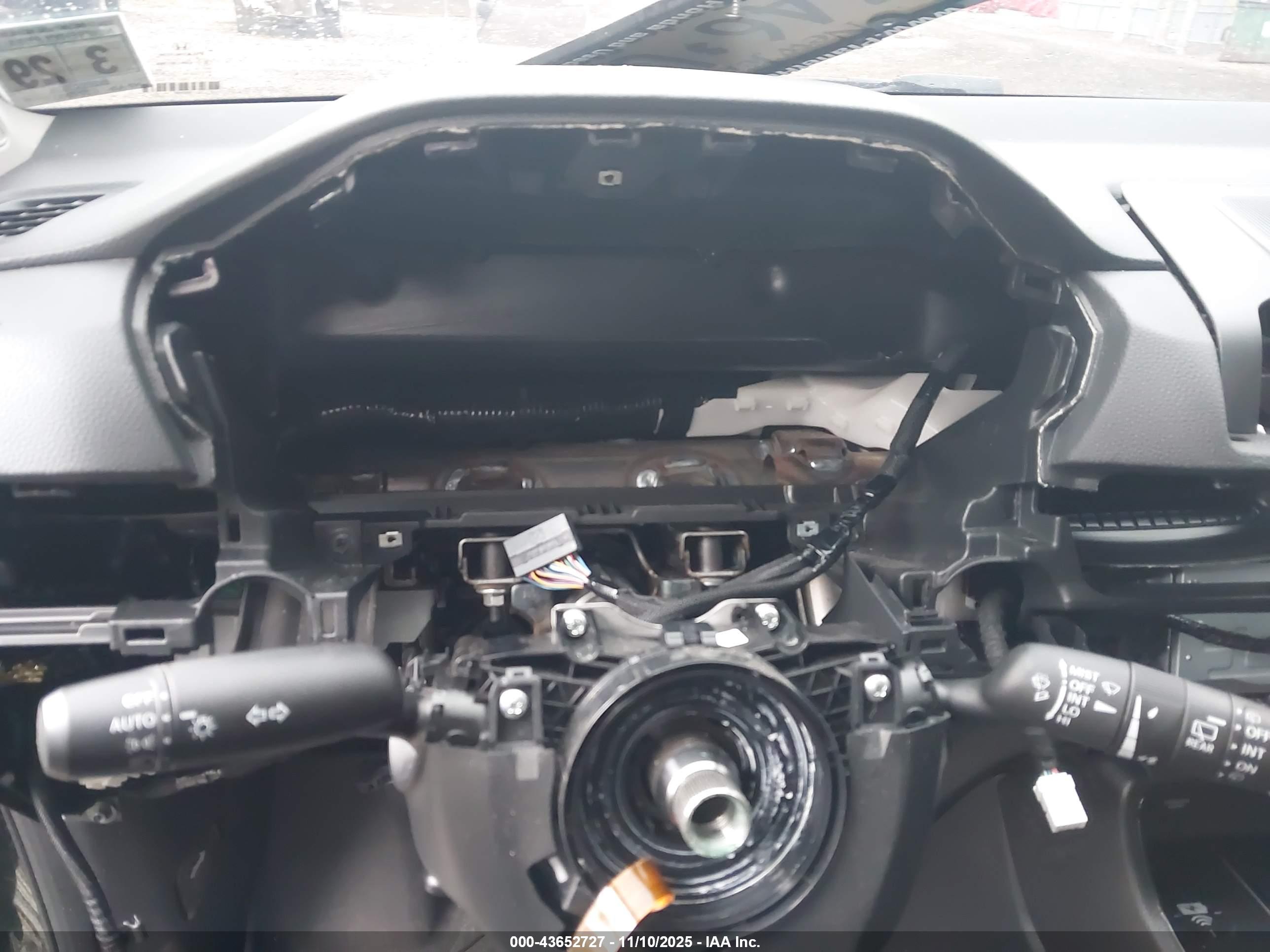 HONDA CR-V image 7