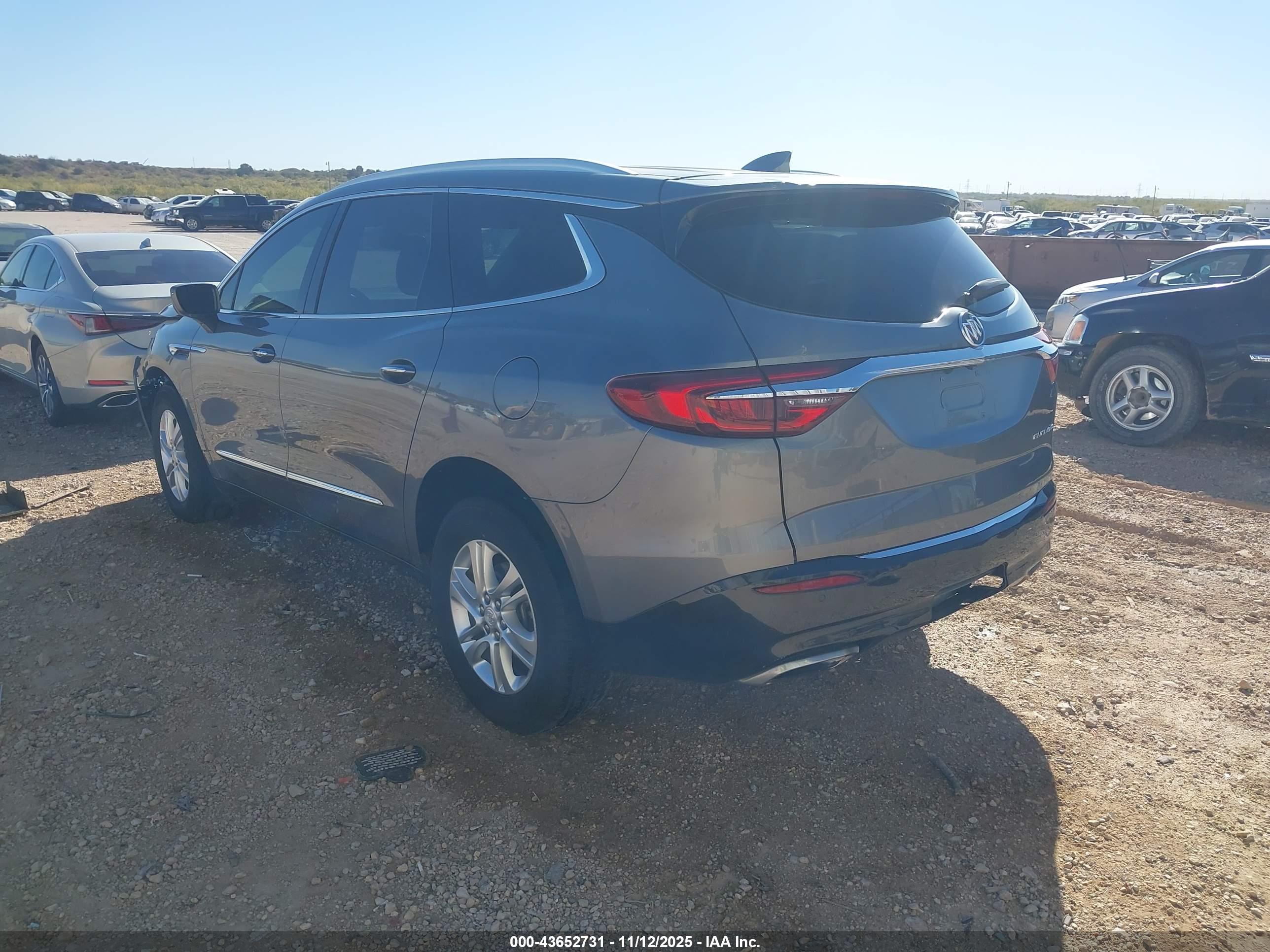 BUICK ENCLAVE image 3