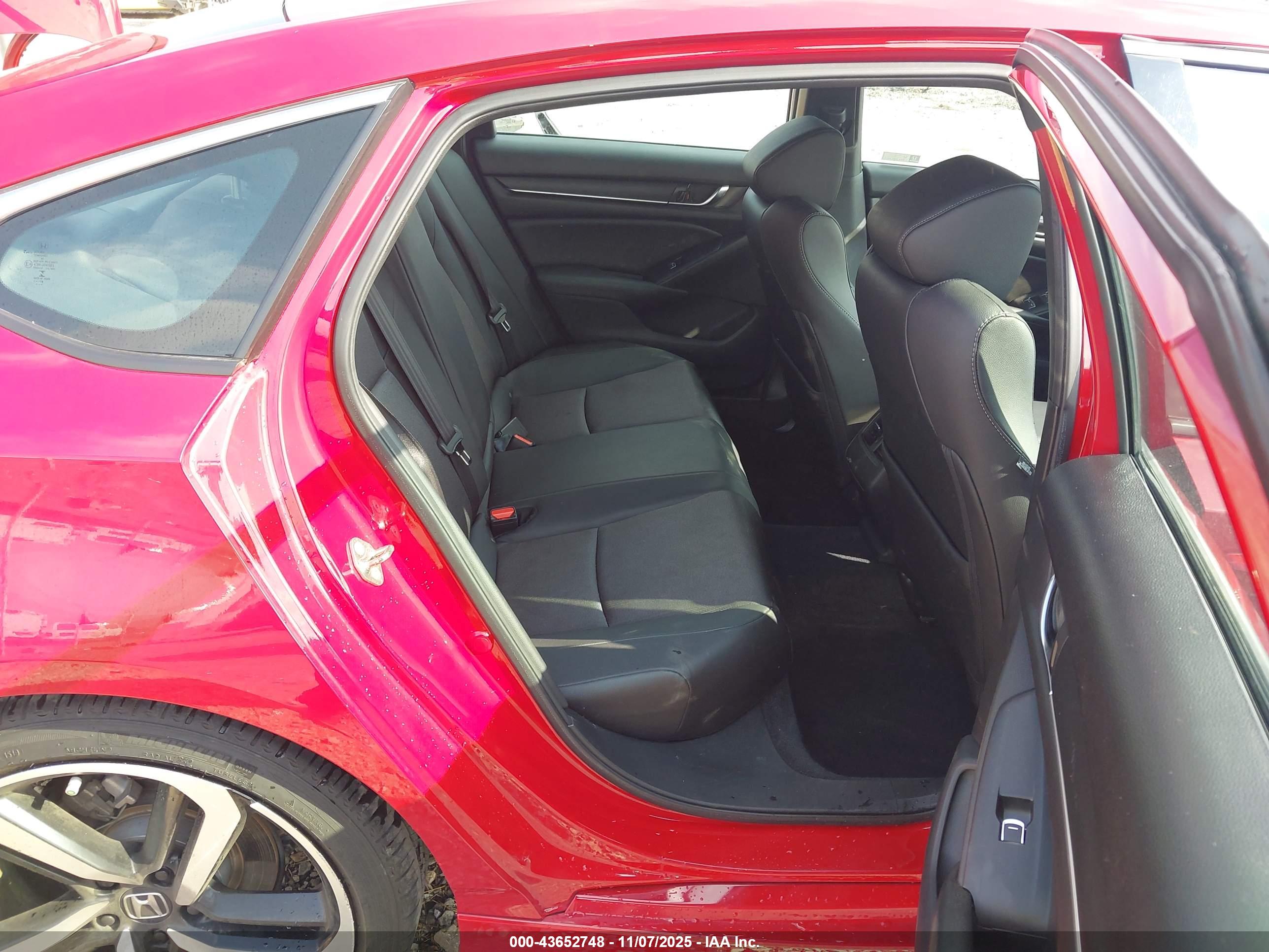 HONDA ACCORD image 8