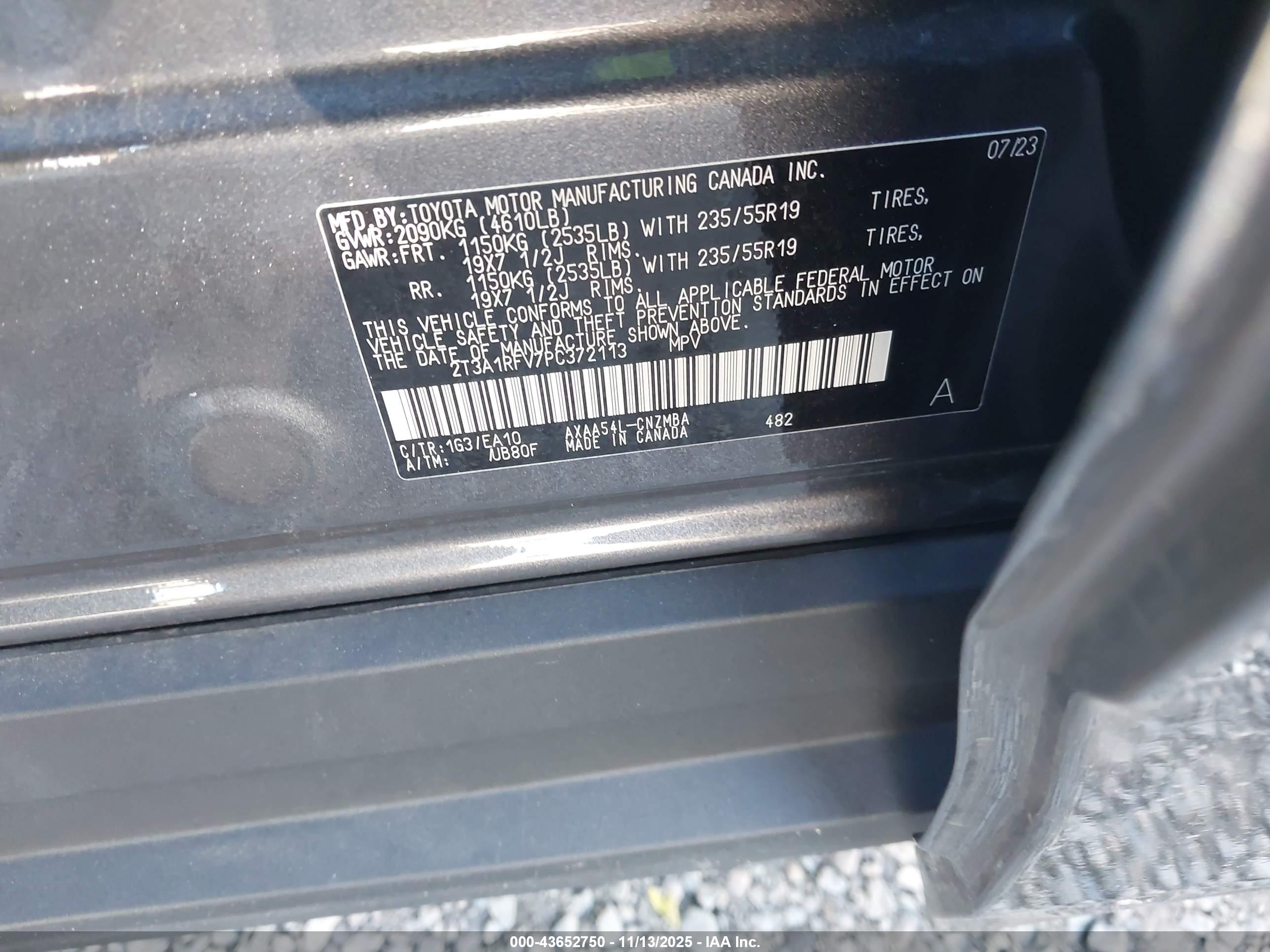 TOYOTA RAV4 image 9