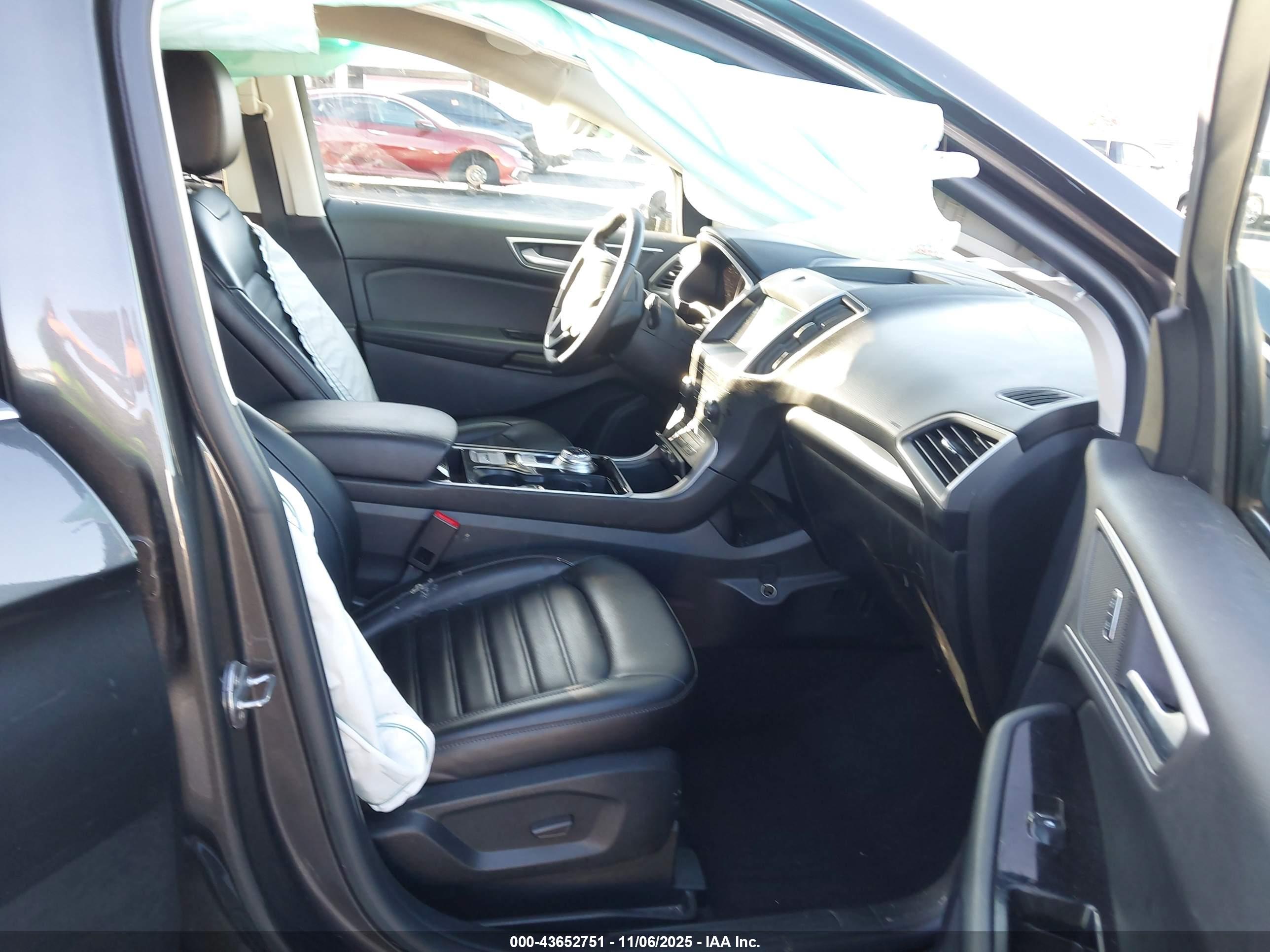 FORD EDGE image 5
