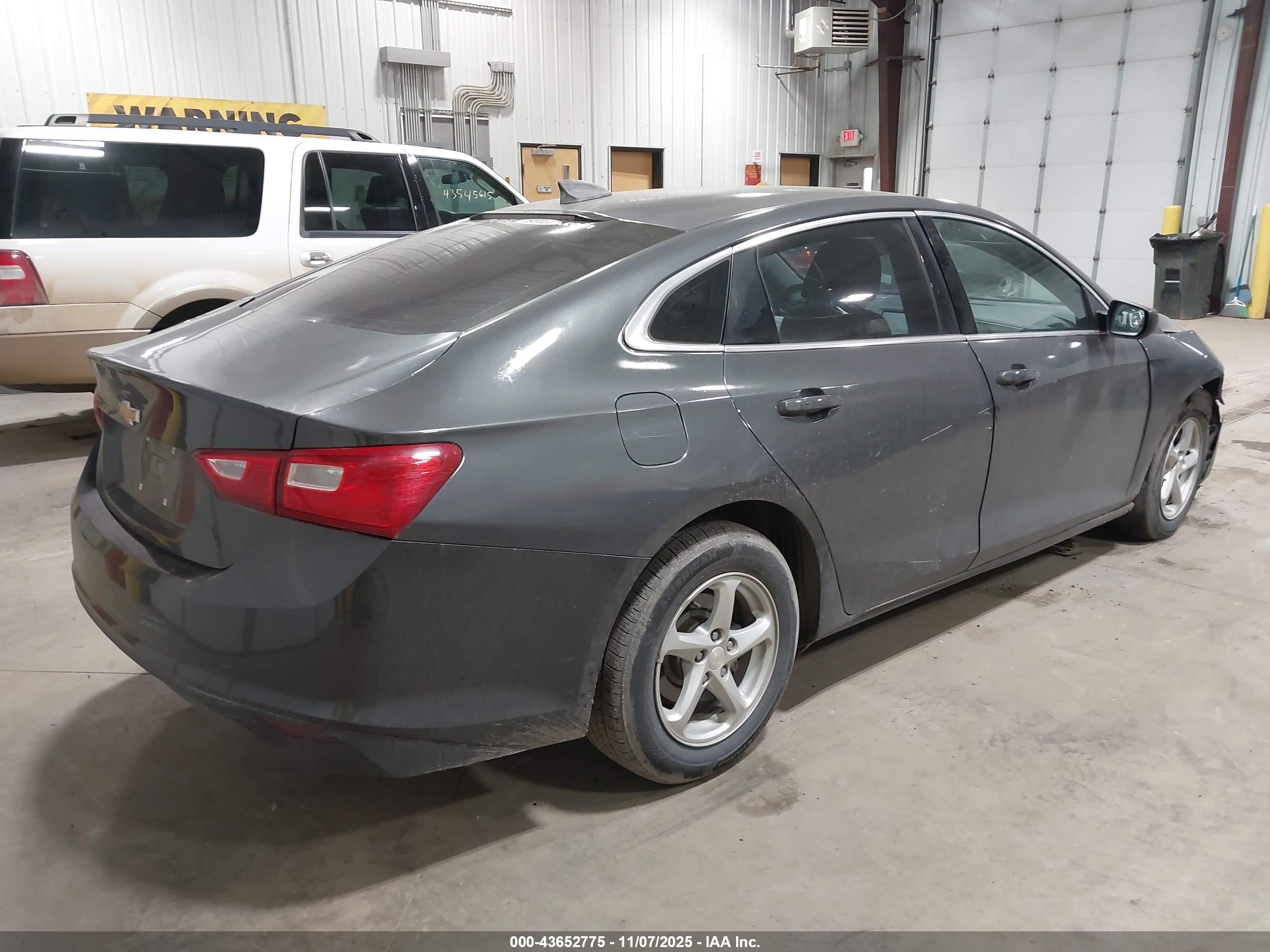 CHEVROLET MALIBU image 4