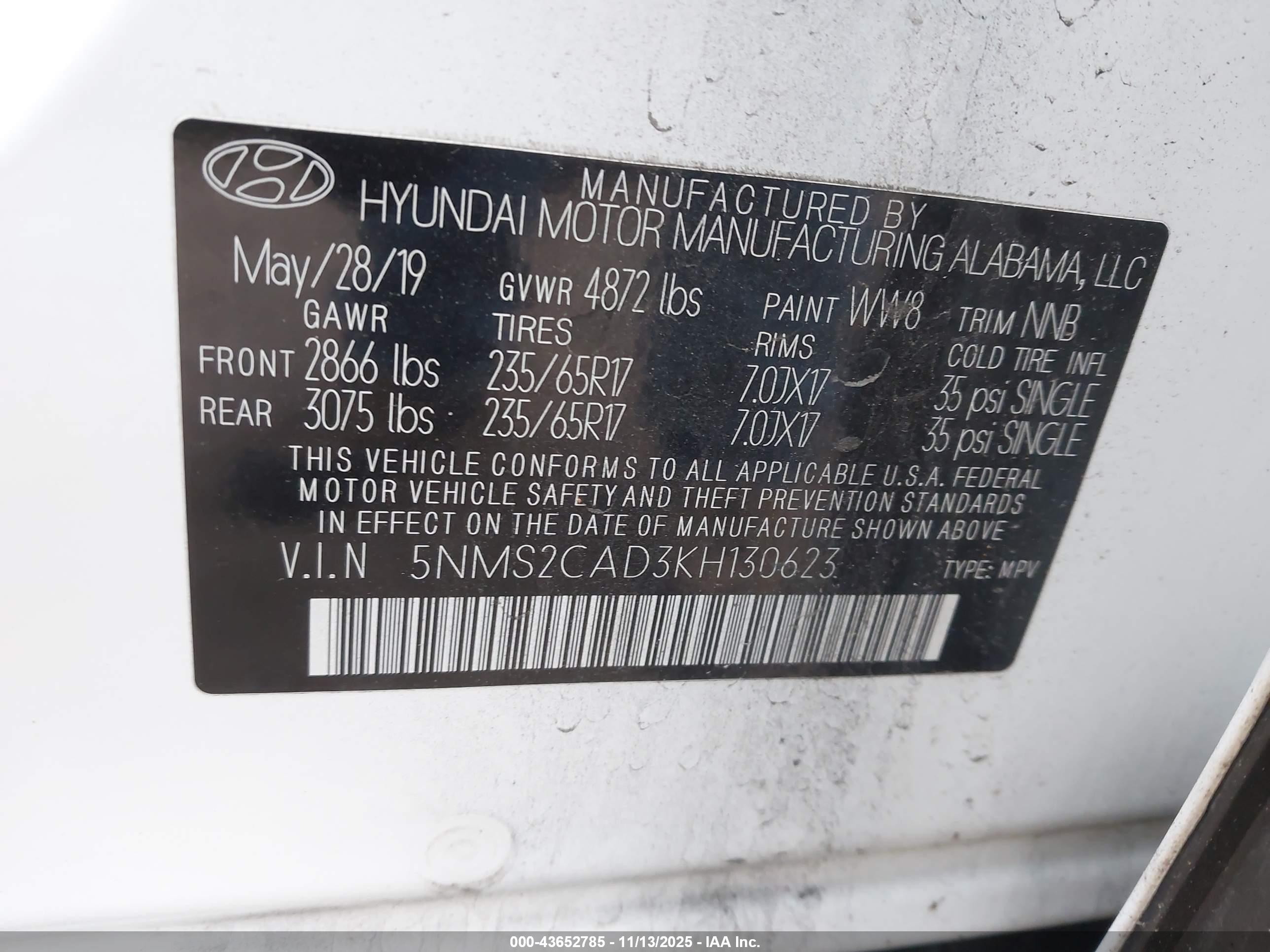 HYUNDAI SANTA image 9