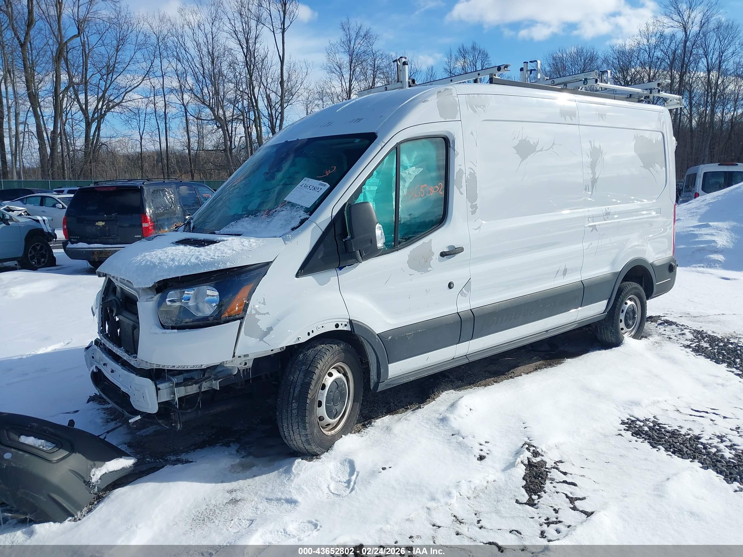 FORD TRANSIT-250 image 2