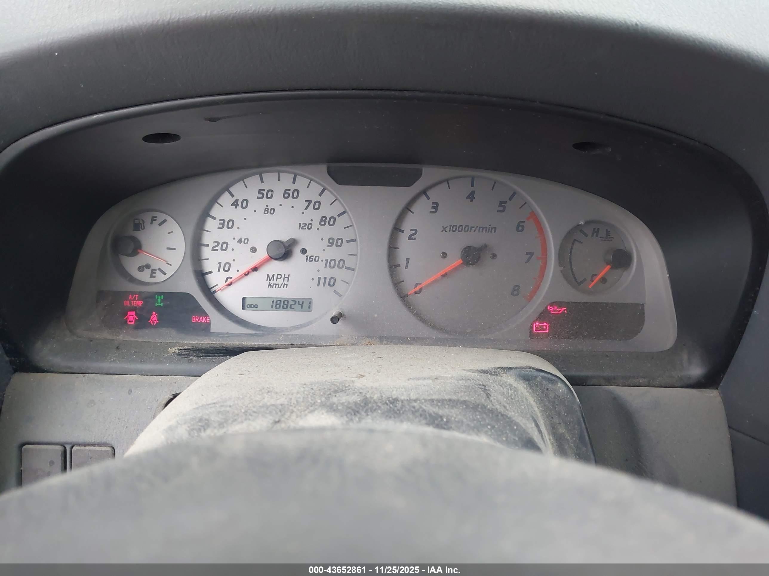 NISSAN FRONTIER image 7