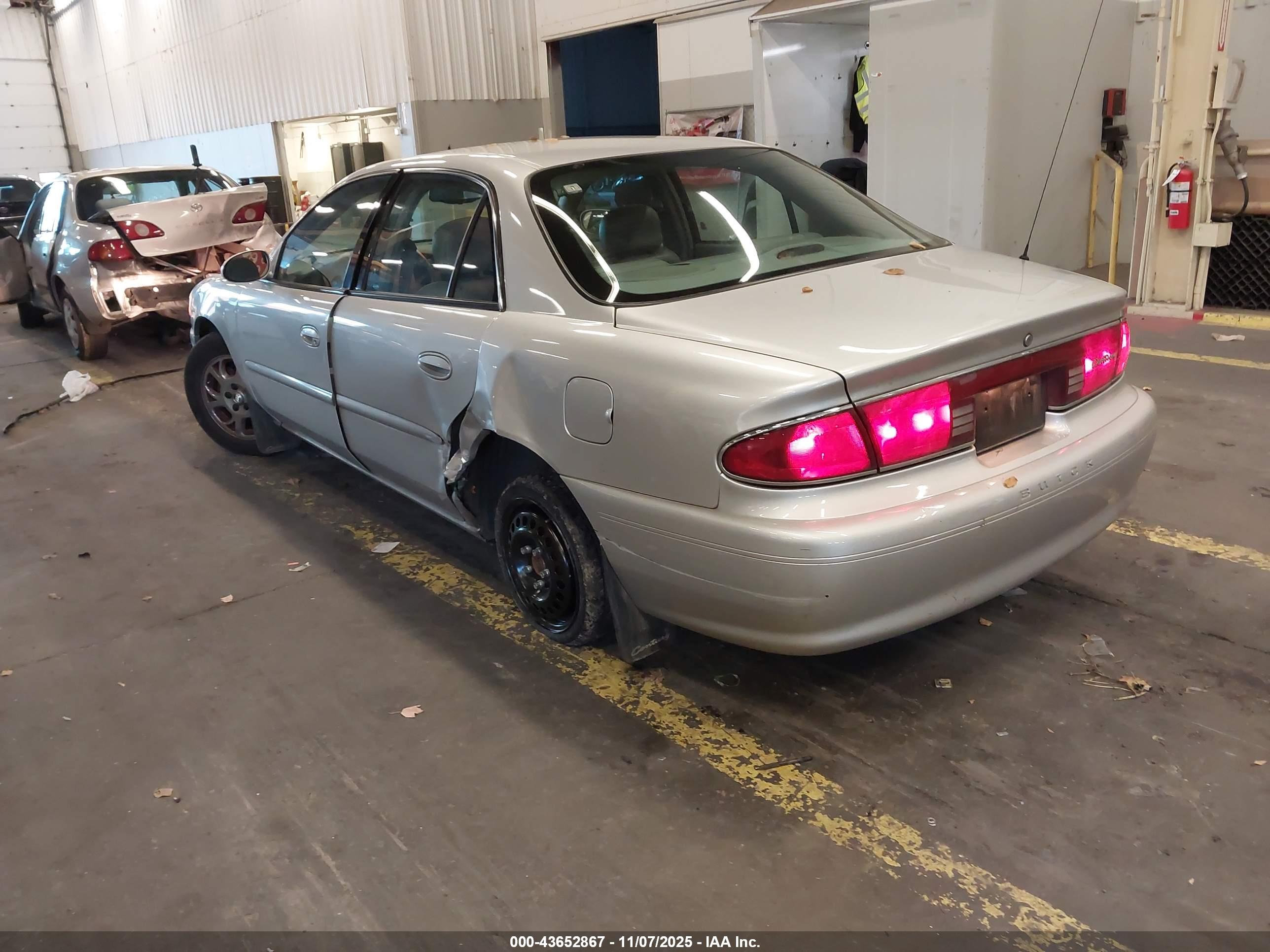BUICK CENTURY image 3
