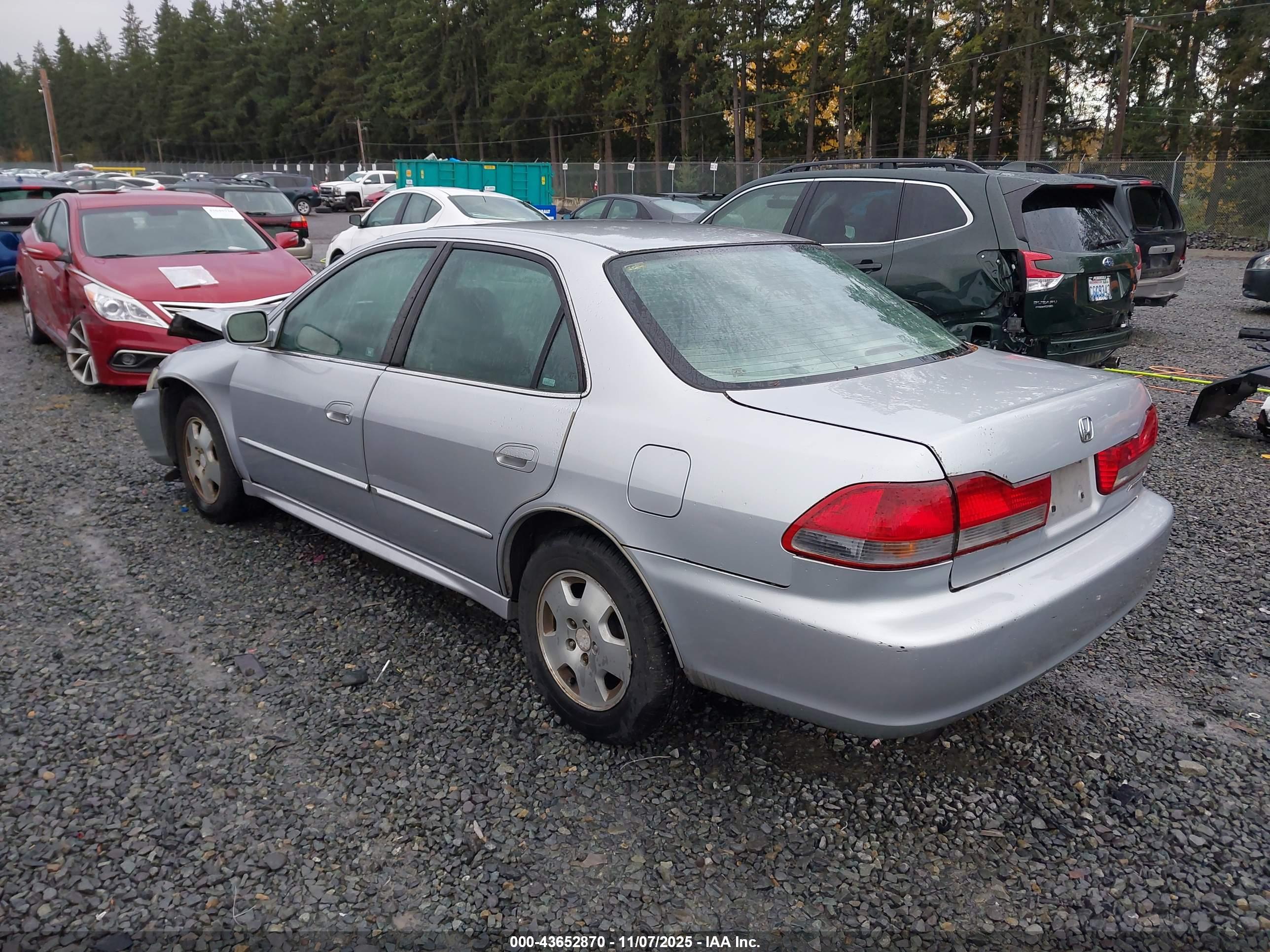 HONDA ACCORD image 3